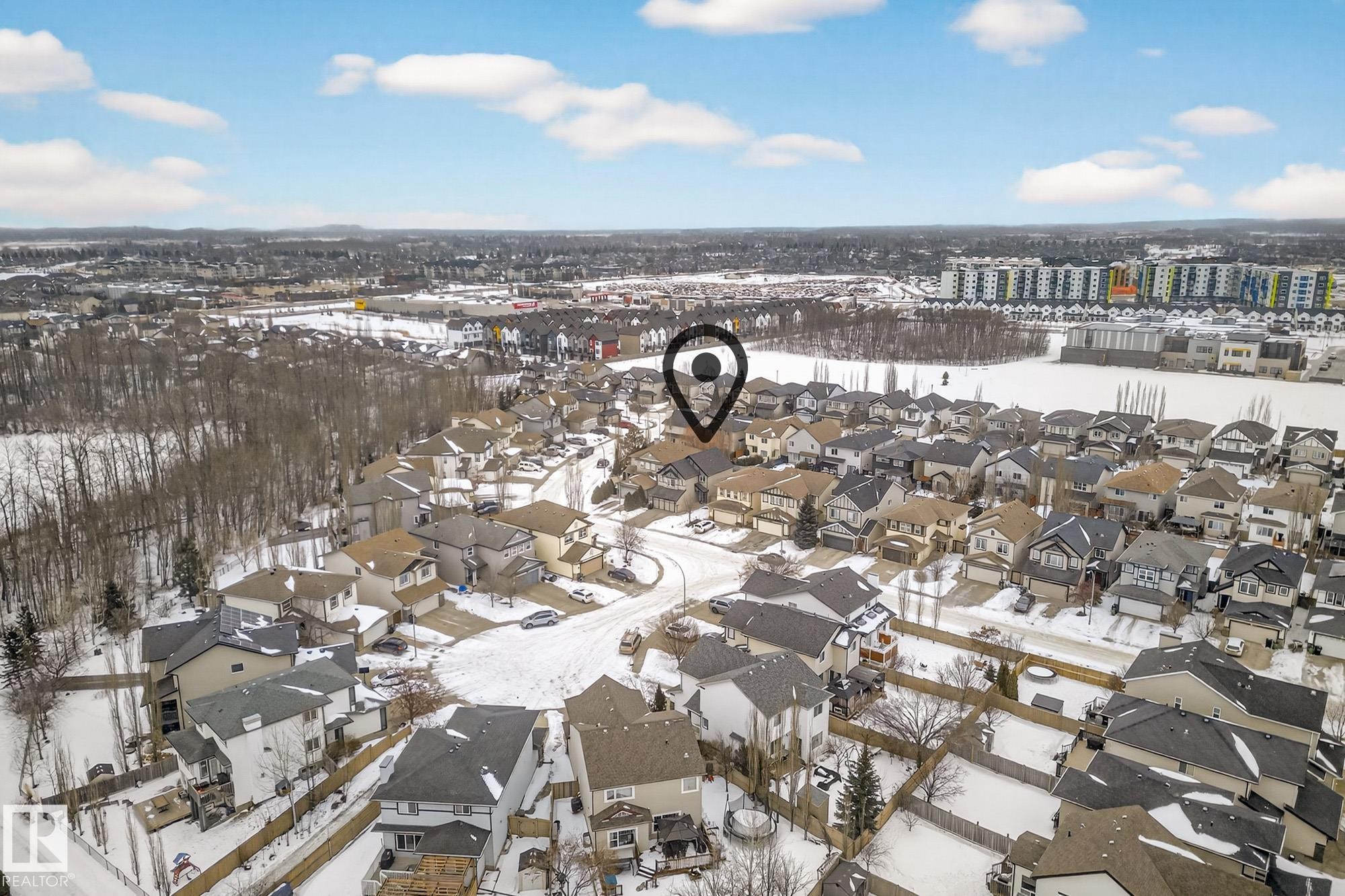 21907 95 Avenue, Edmonton, AB - Outdoor With View