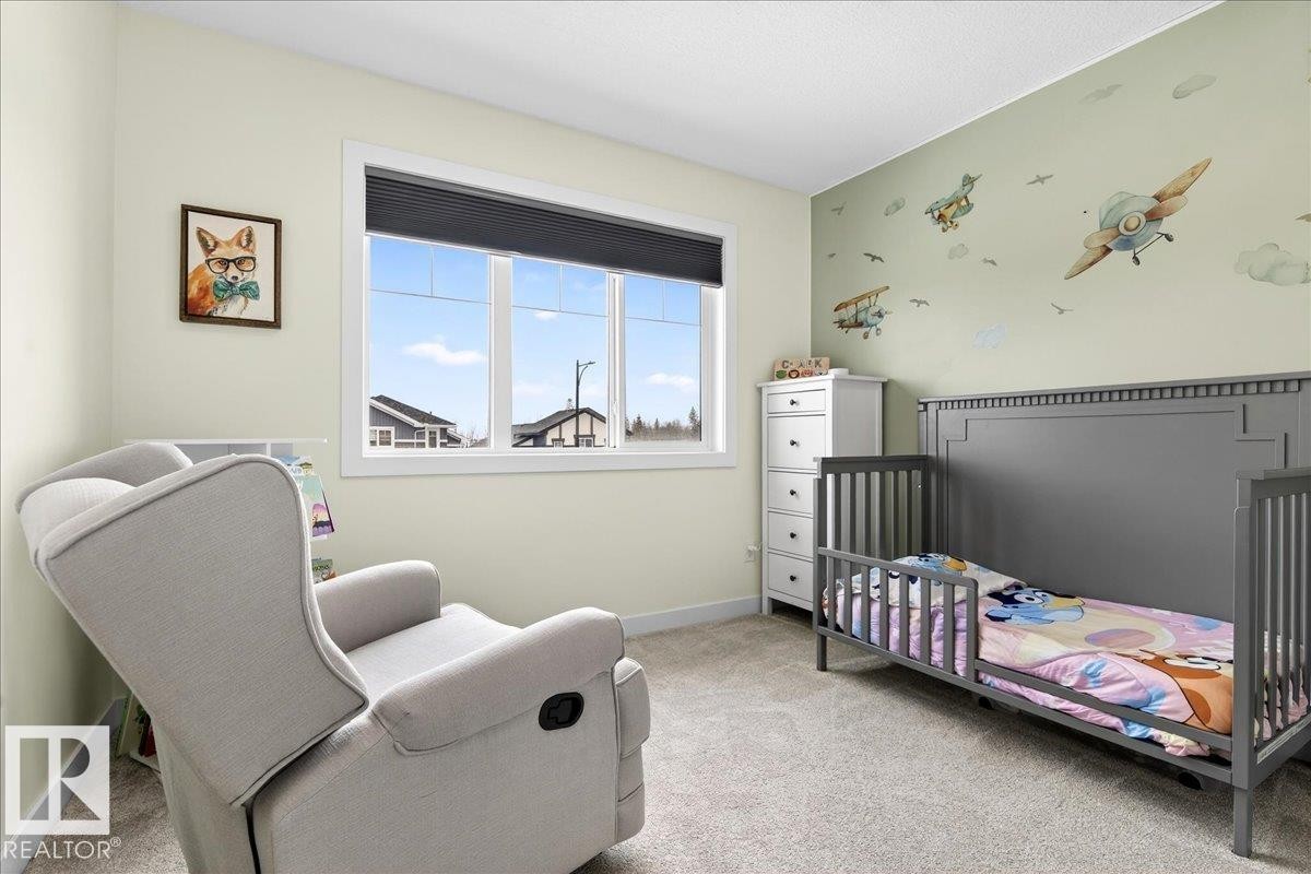 80 Maple Crescent, Gibbons, AB - Indoor Photo Showing Bedroom