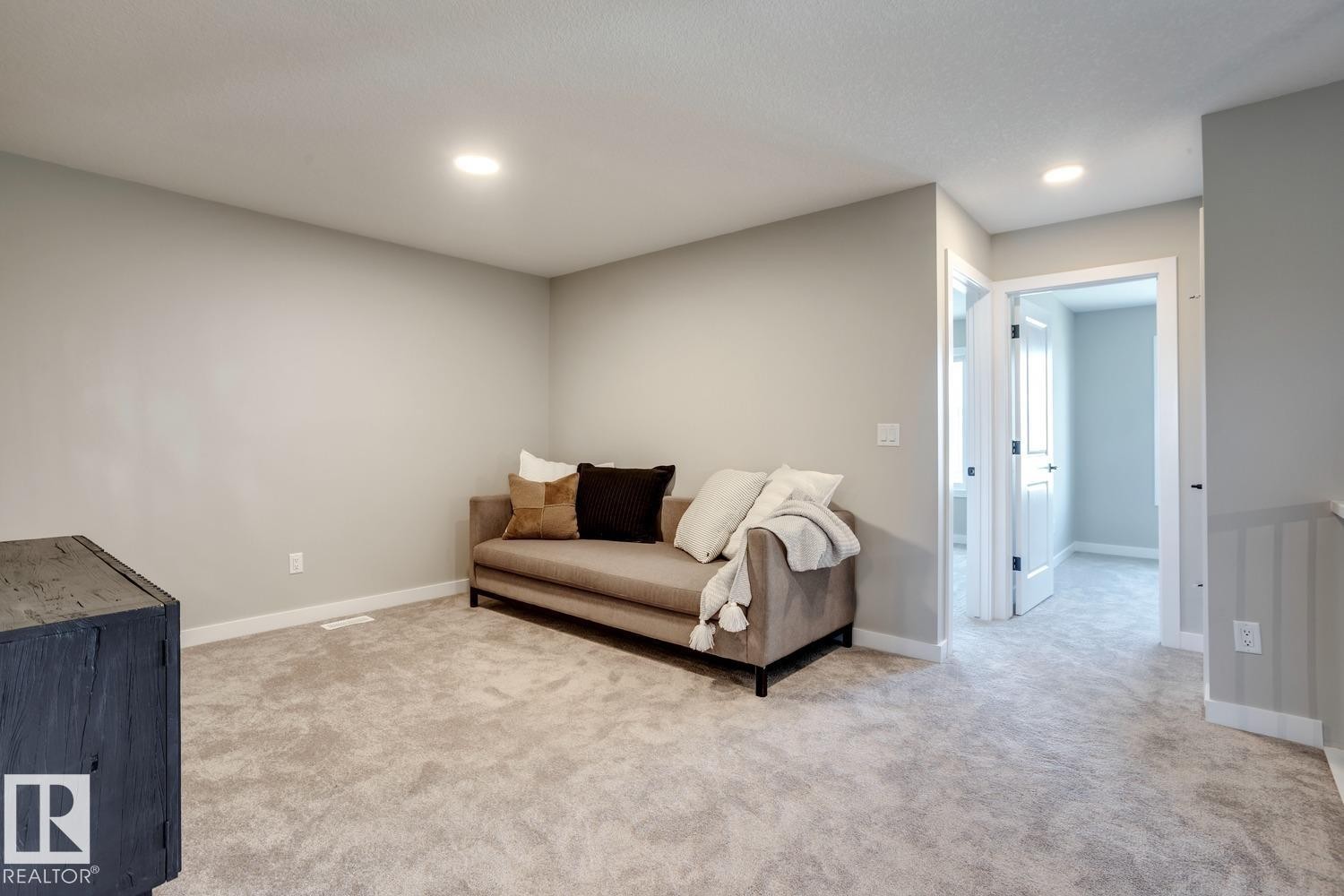 407 Brickyard Point(E), Stony Plain, AB - Indoor