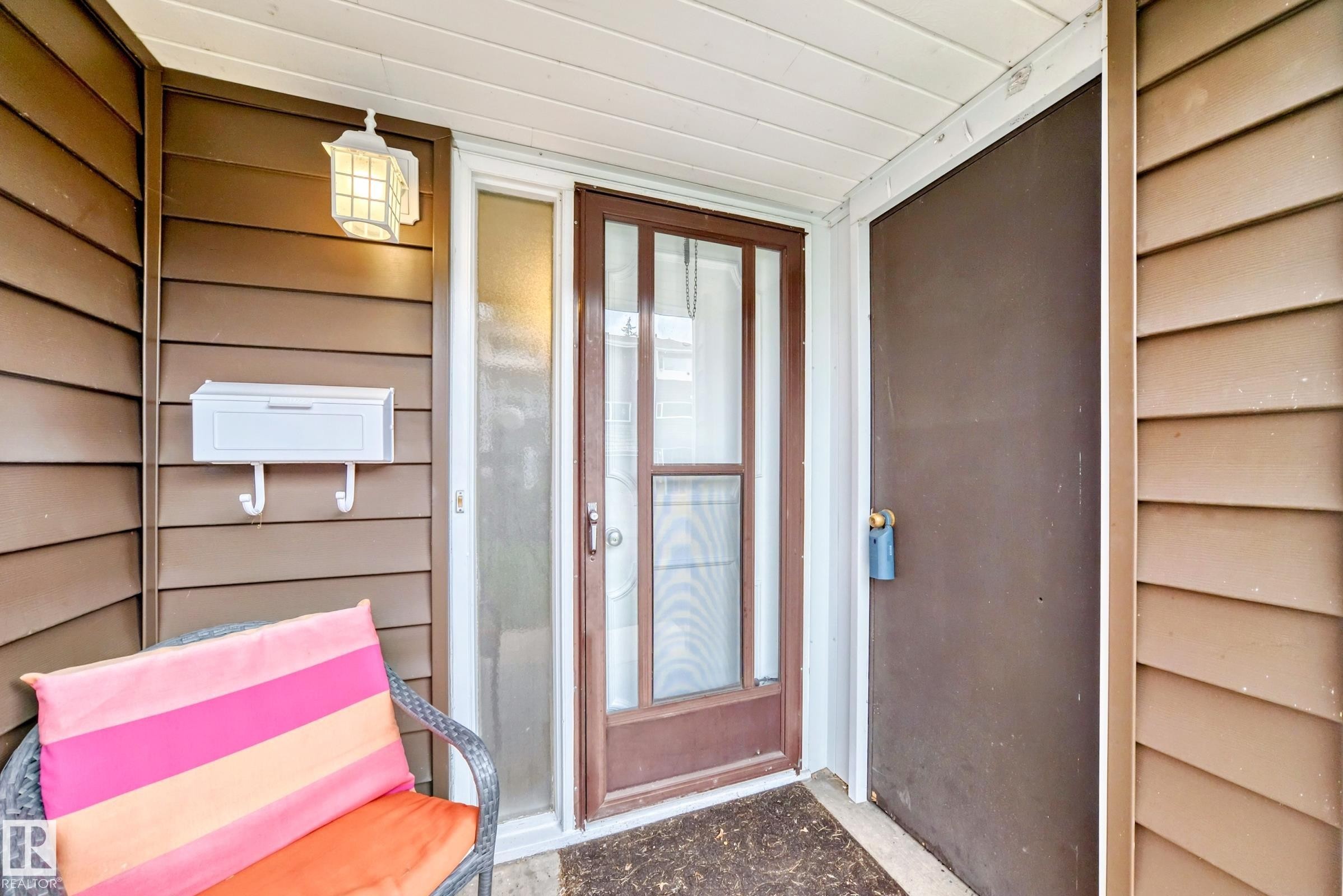 1049 Millbourne Road E, Edmonton, AB - Outdoor With Exterior