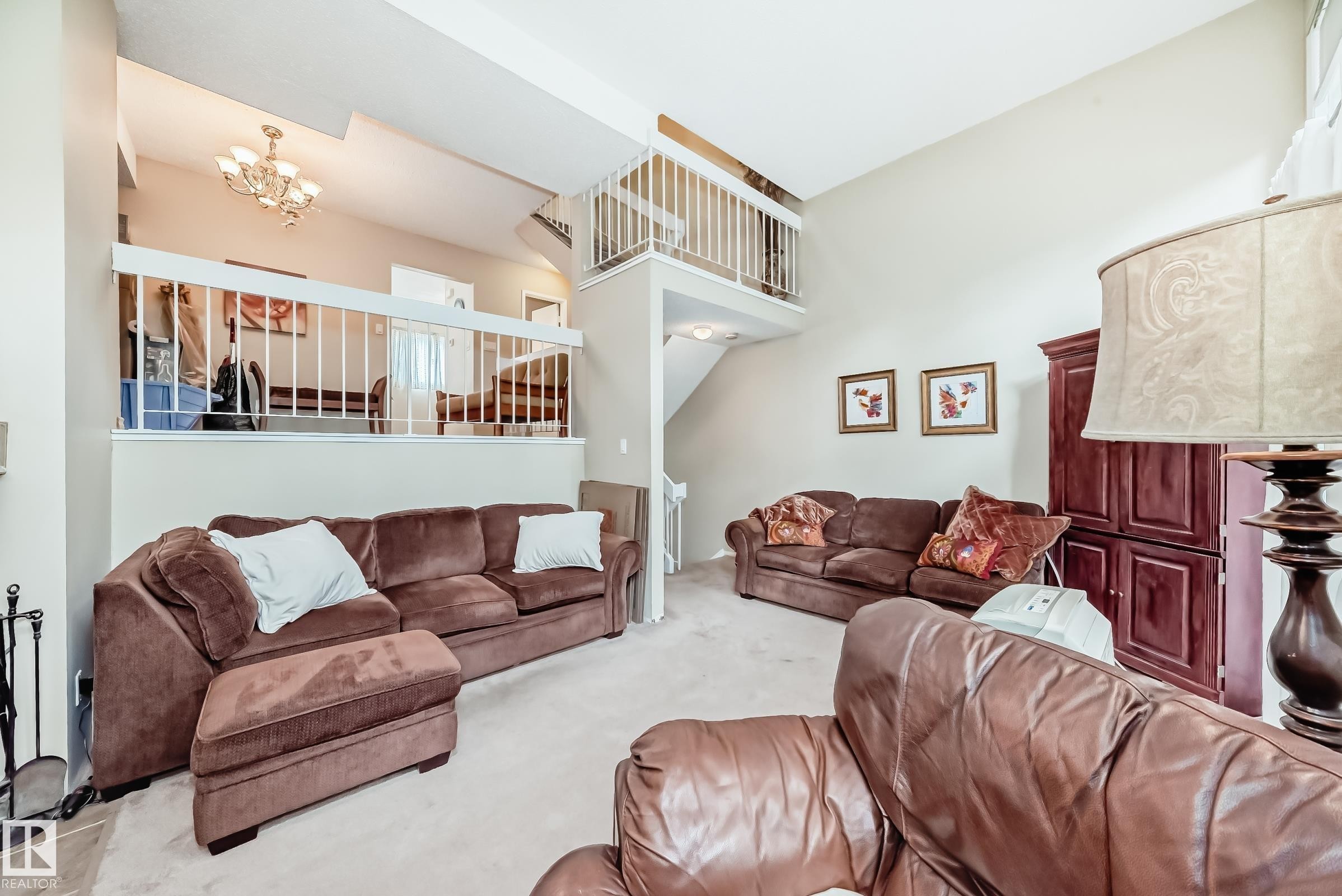 1049 Millbourne Road E, Edmonton, AB - Indoor Photo Showing Living Room