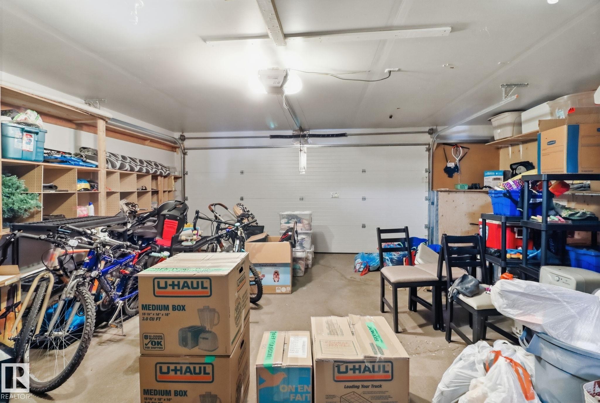 38 882 Ryan Place, Edmonton, AB - Indoor Photo Showing Garage