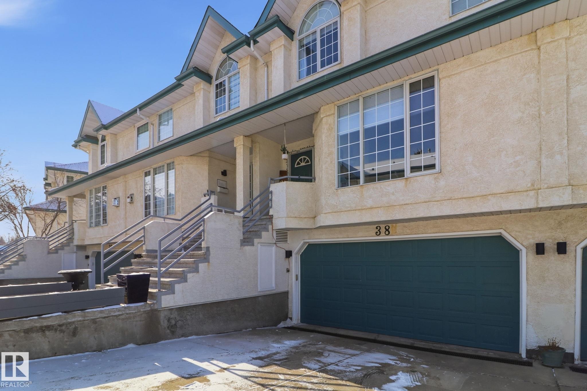 38 882 Ryan Place, Edmonton, AB - Outdoor