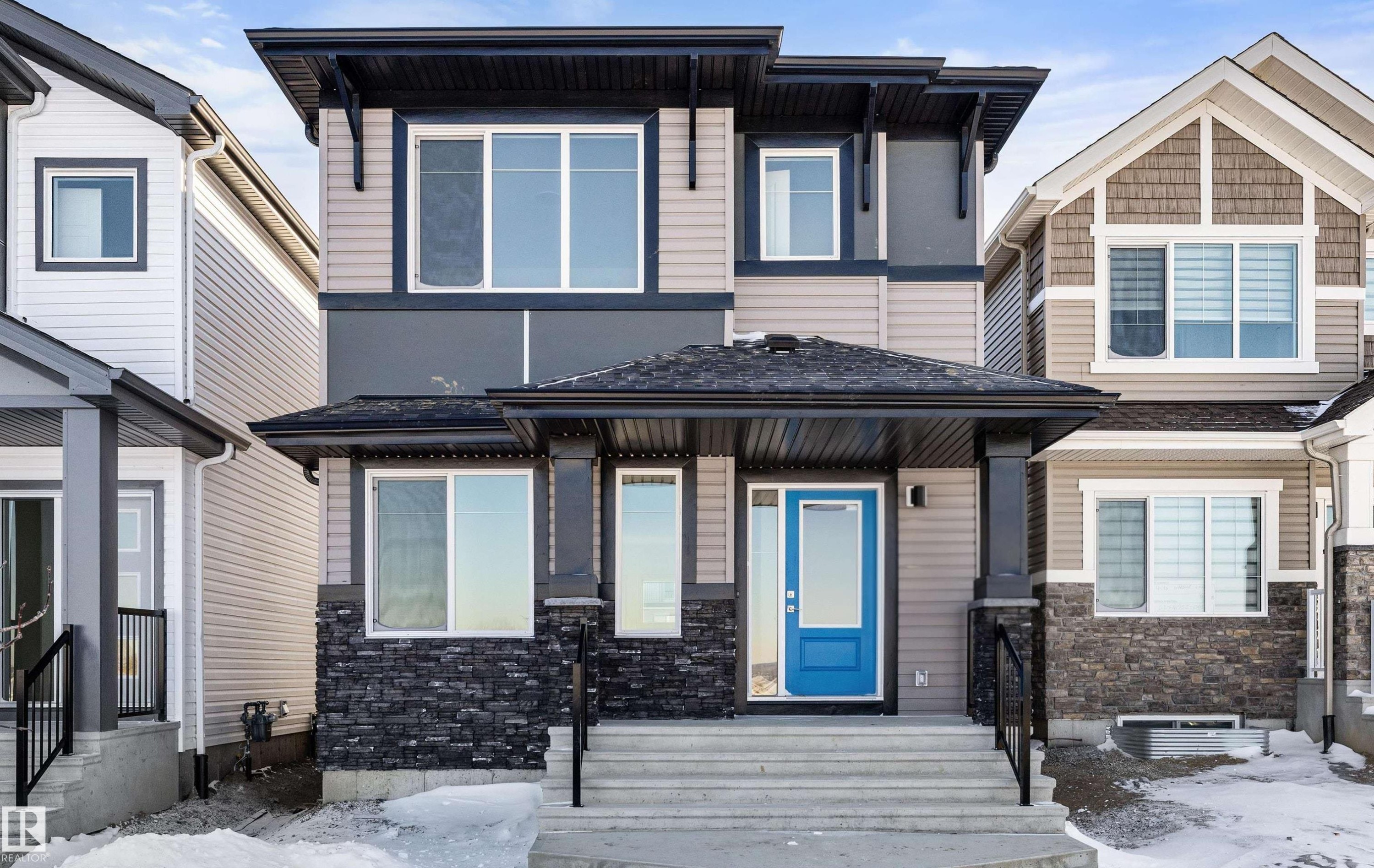 4594 Warbler Loop, Edmonton, AB - Outdoor With Facade