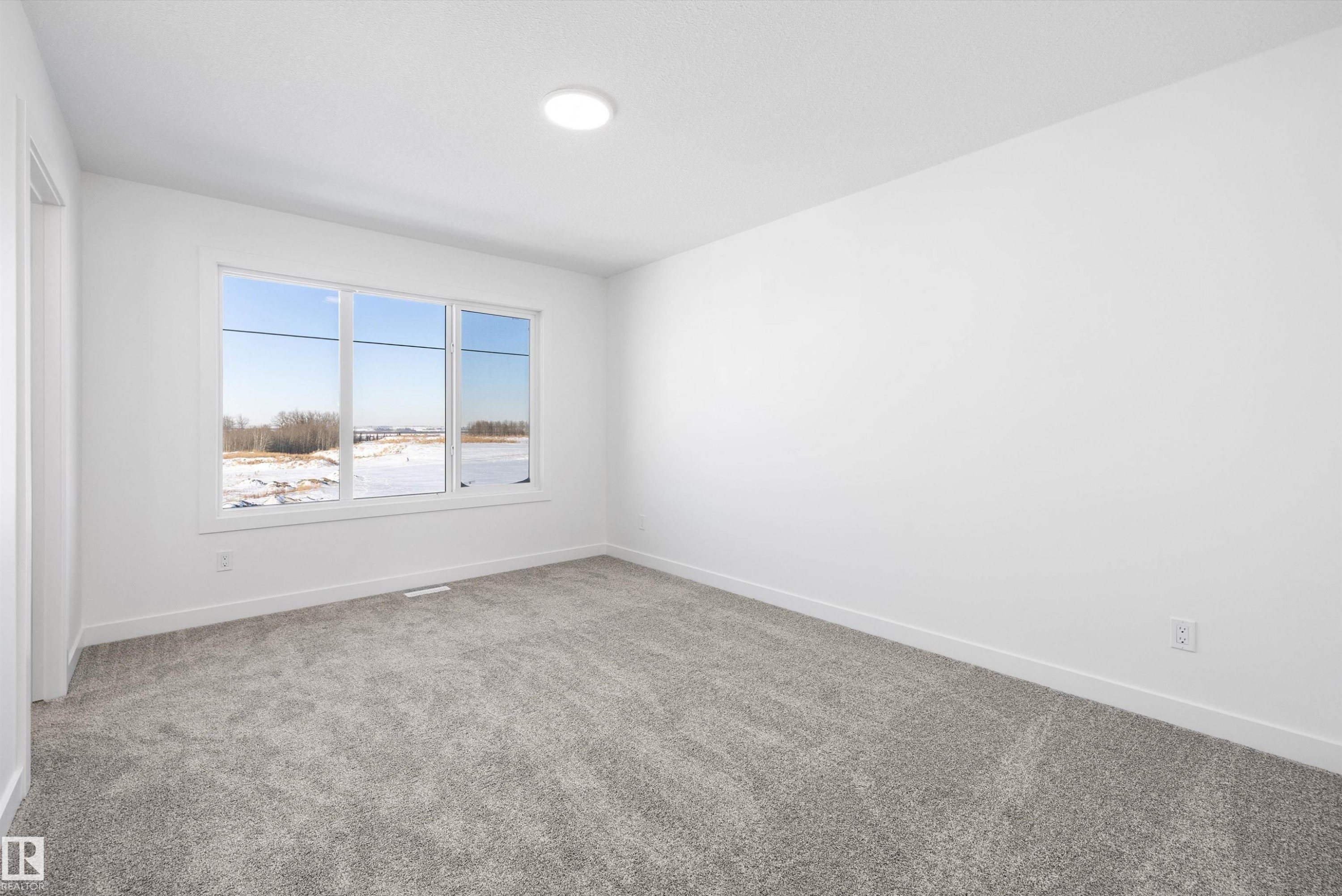 4594 Warbler Loop, Edmonton, AB - Indoor Photo Showing Other Room