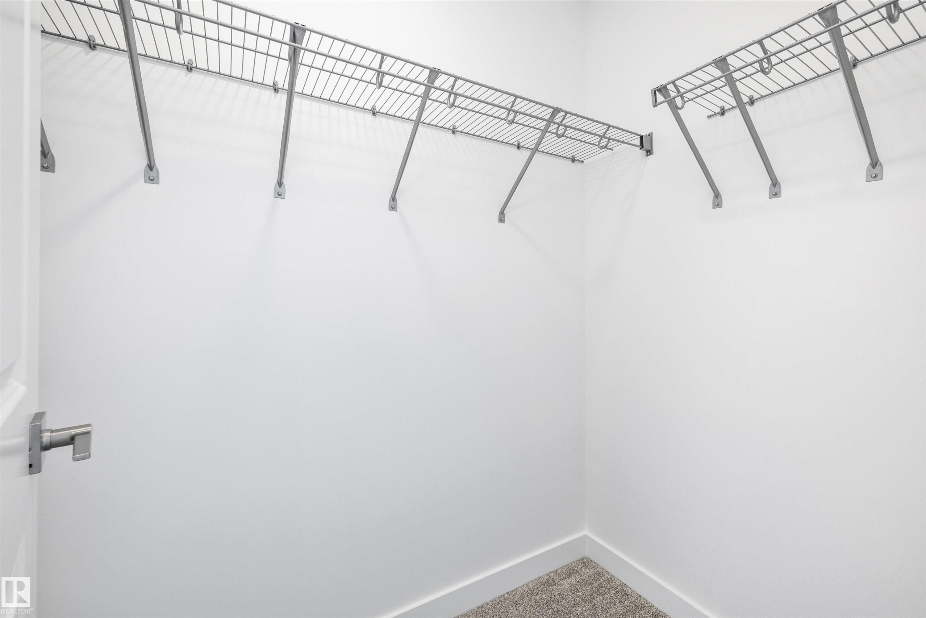4594 Warbler Loop, Edmonton, AB - Indoor With Storage