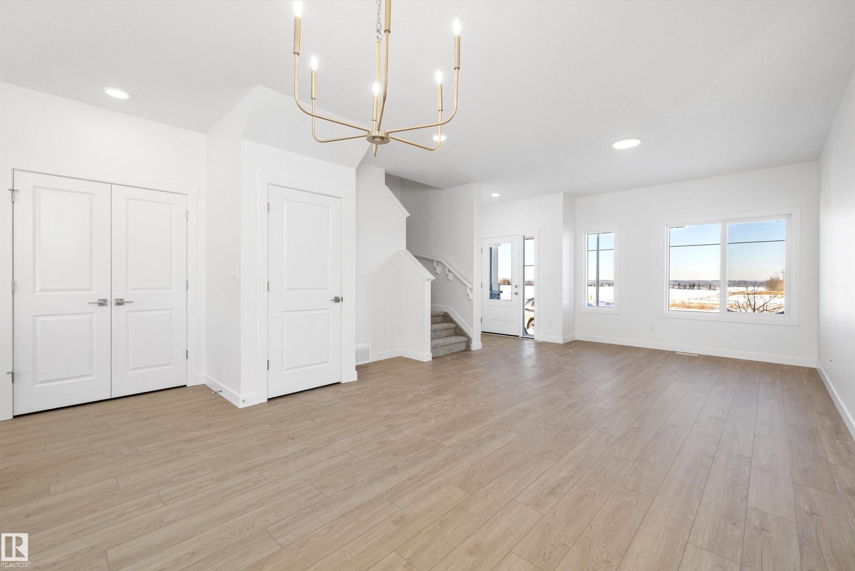 4594 Warbler Loop, Edmonton, AB - Indoor Photo Showing Other Room