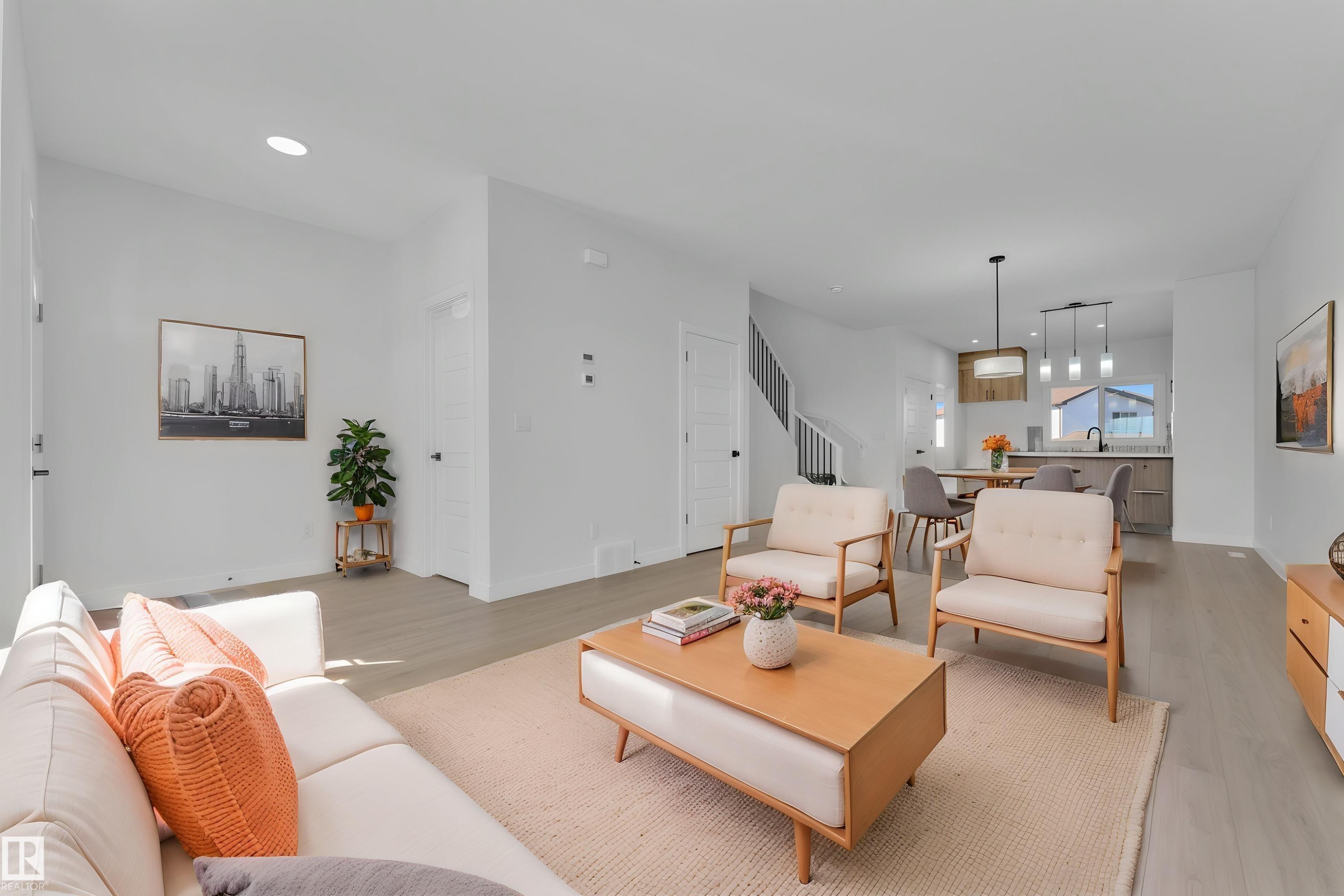 752 Mattson Drive, Edmonton, AB - Indoor Photo Showing Living Room