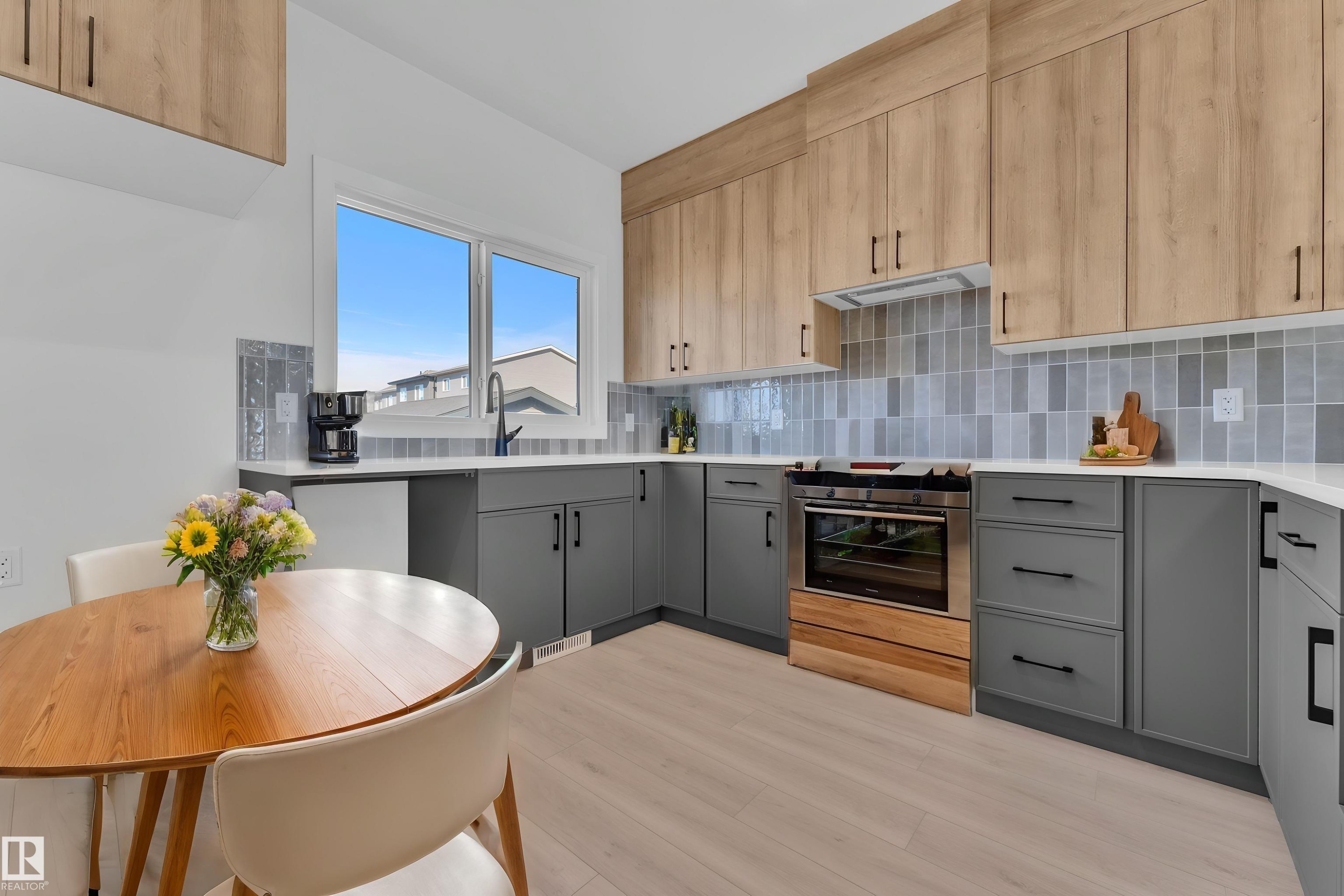 752 Mattson Drive, Edmonton, AB - Indoor