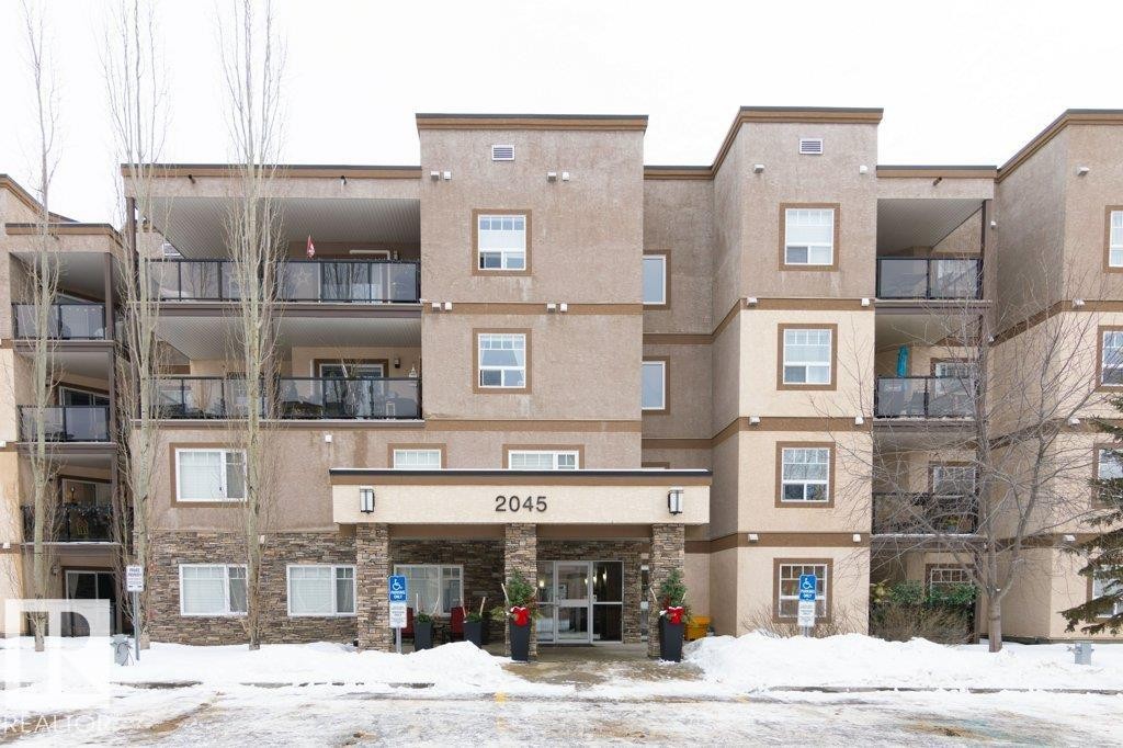 107 2045 Grantham Crest, Edmonton, AB - Outdoor With Facade