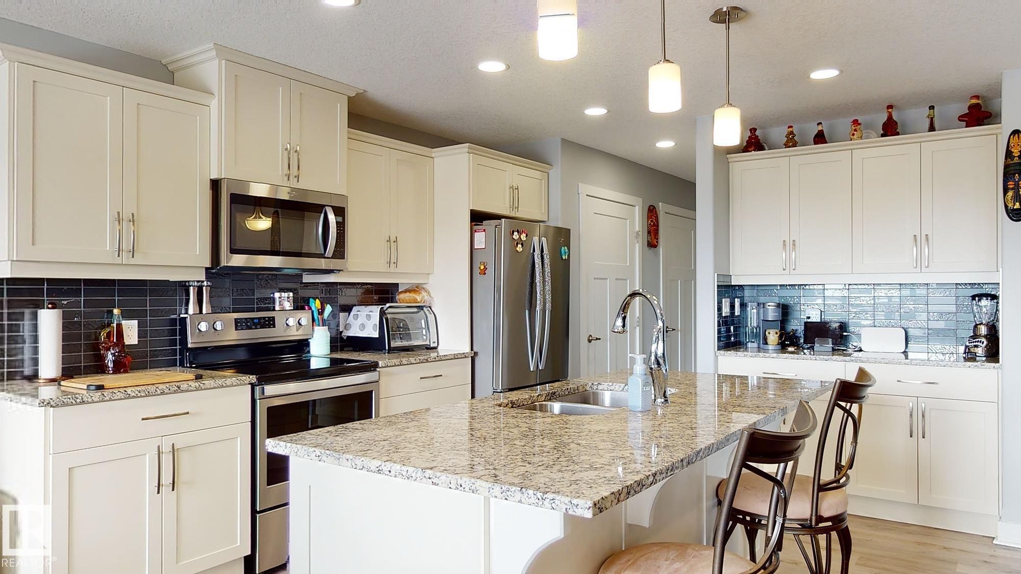 55101 Ste. Anne Trail, Rural Lac Ste. Anne County, AB - Indoor Photo Showing Kitchen With Double Sink With Upgraded Kitchen