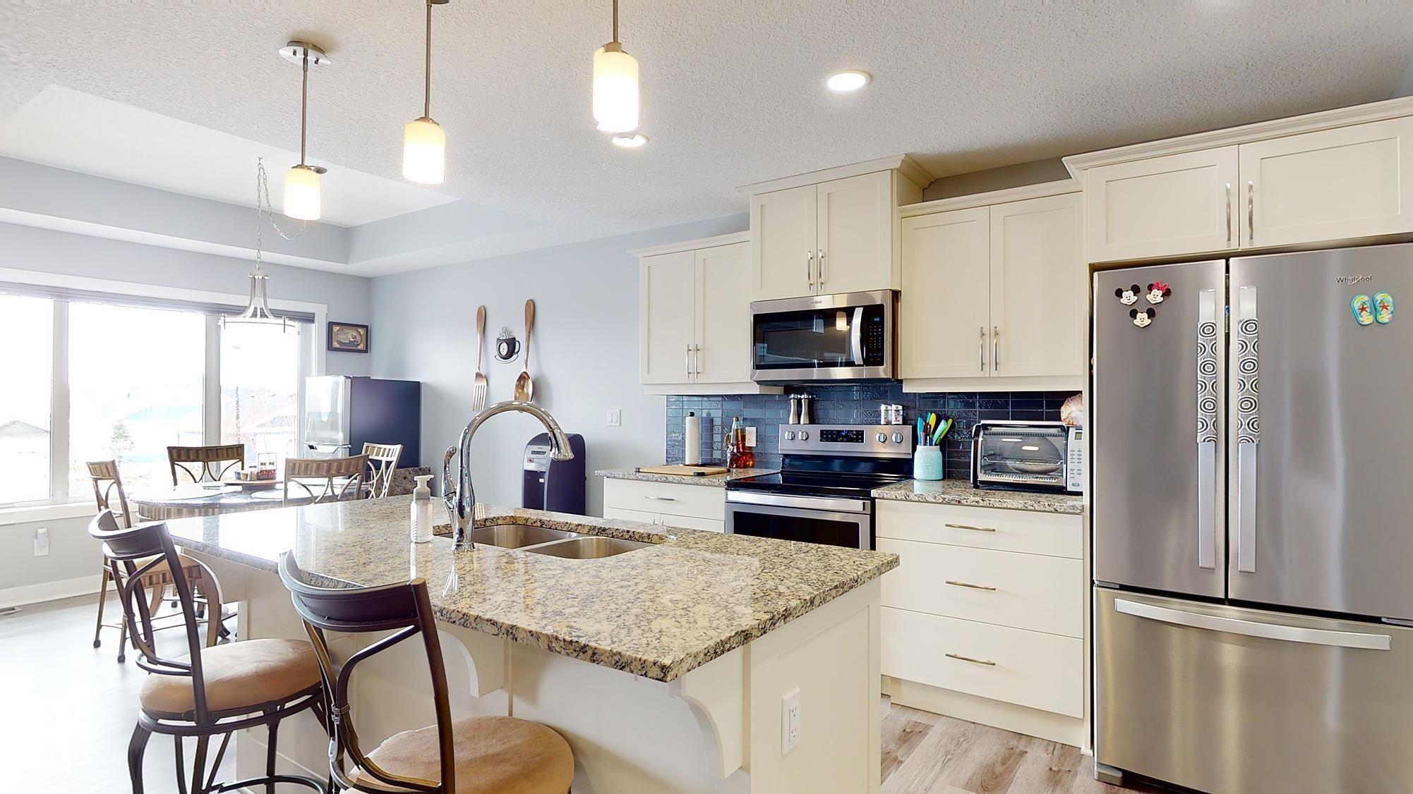 55101 Ste. Anne Trail, Rural Lac Ste. Anne County, AB - Indoor Photo Showing Kitchen With Double Sink With Upgraded Kitchen