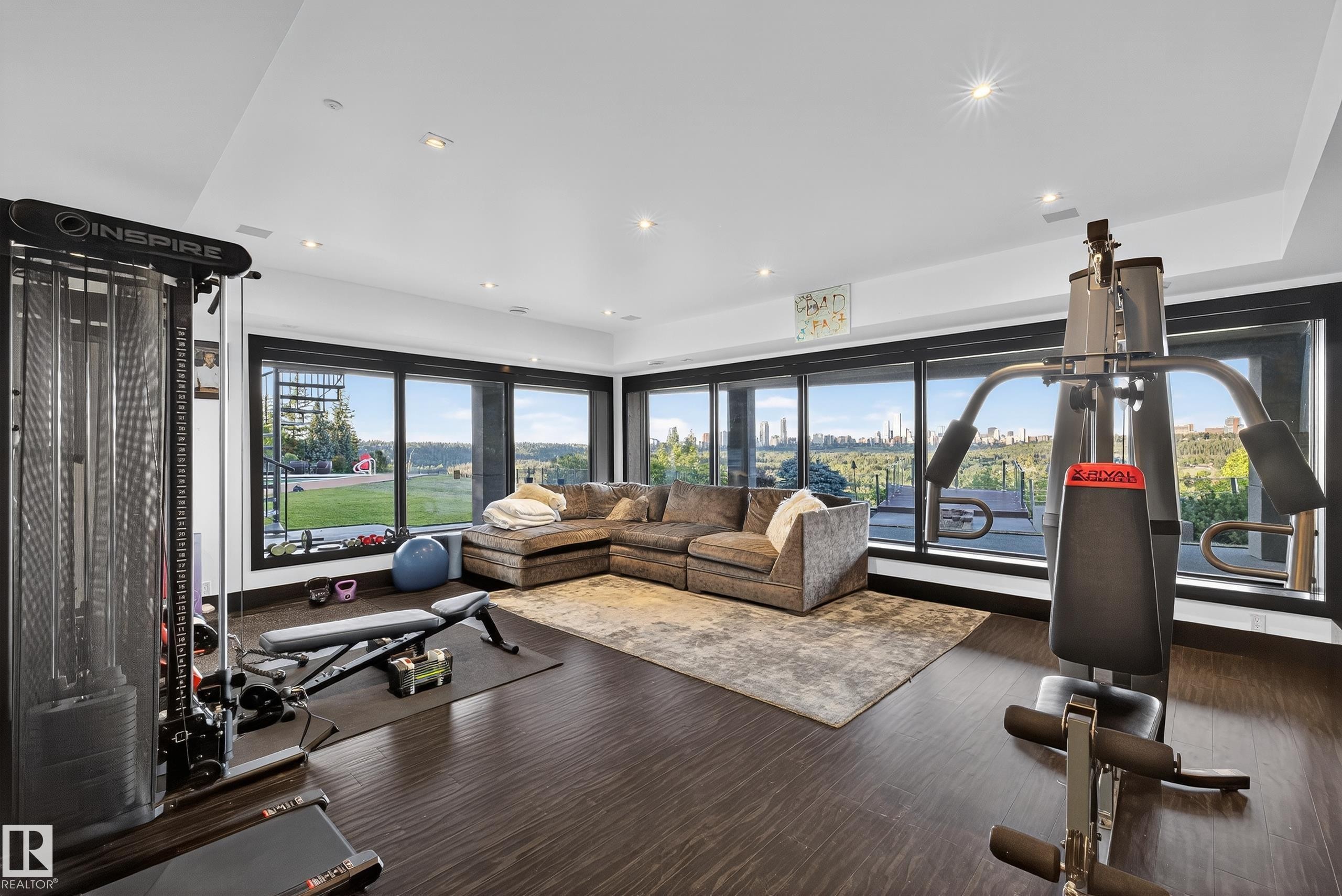 13758 Valleyview Drive, Edmonton, AB - Indoor