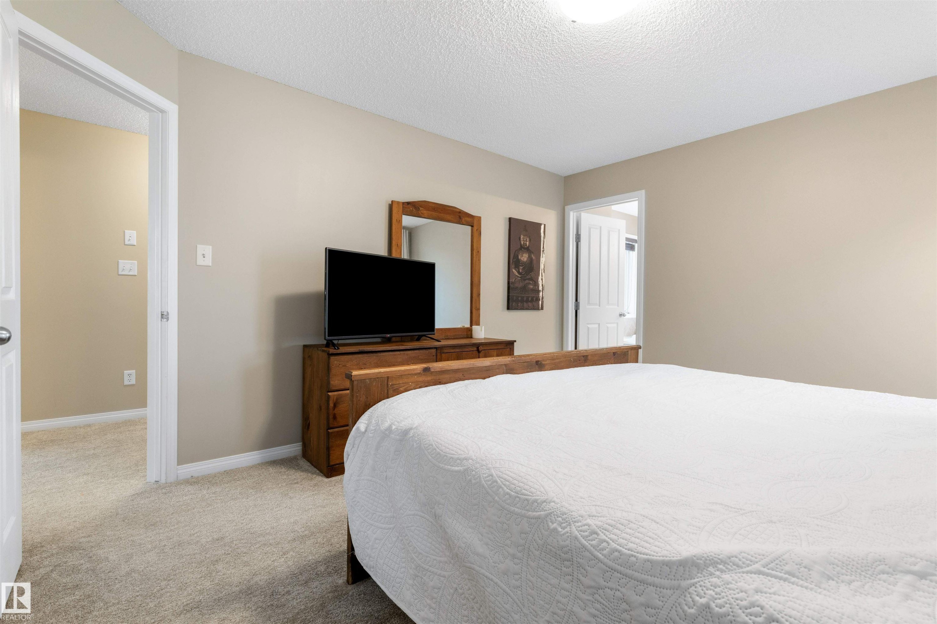 7422 Singer Landing, Edmonton, AB - Indoor Photo Showing Bedroom