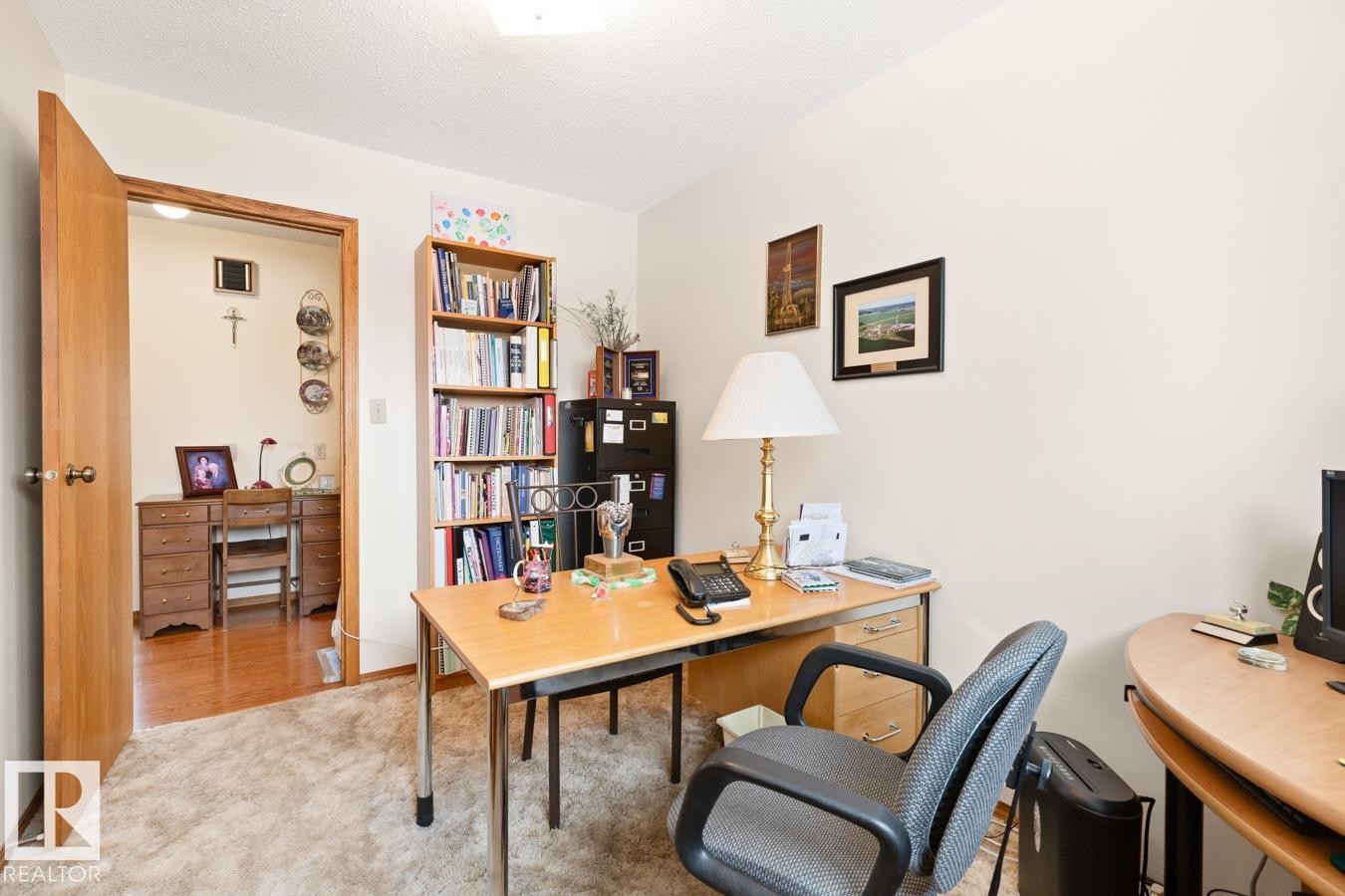 60 Peace River Drive, Devon, AB - Indoor Photo Showing Office