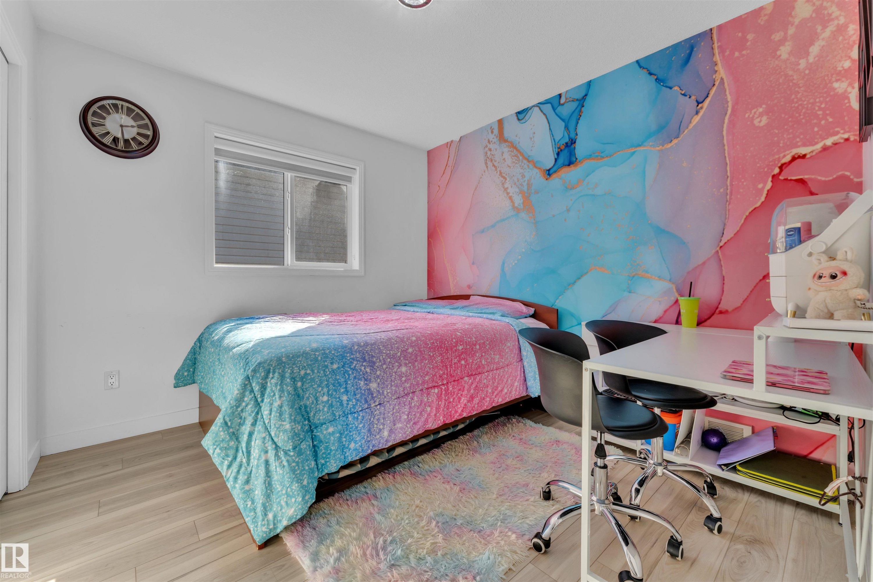2225 32B Street, Edmonton, AB - Indoor Photo Showing Bedroom