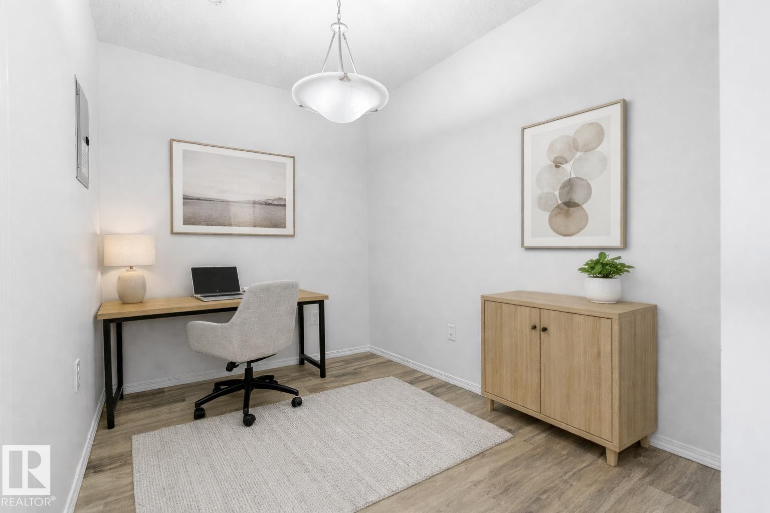 313 270 Mcconachie Drive, Edmonton, AB - Indoor