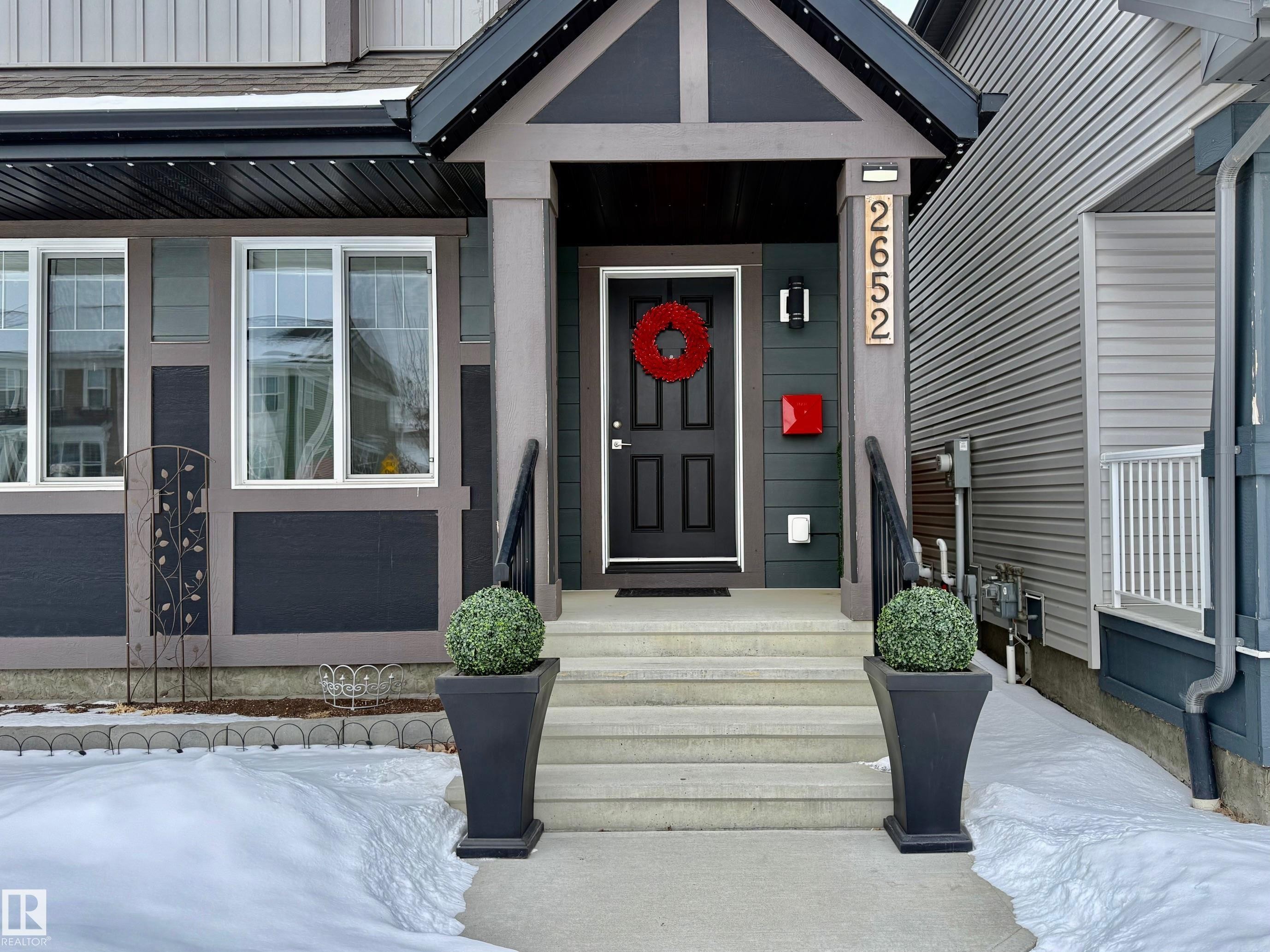 2652 Maple Way, Edmonton, AB - Outdoor