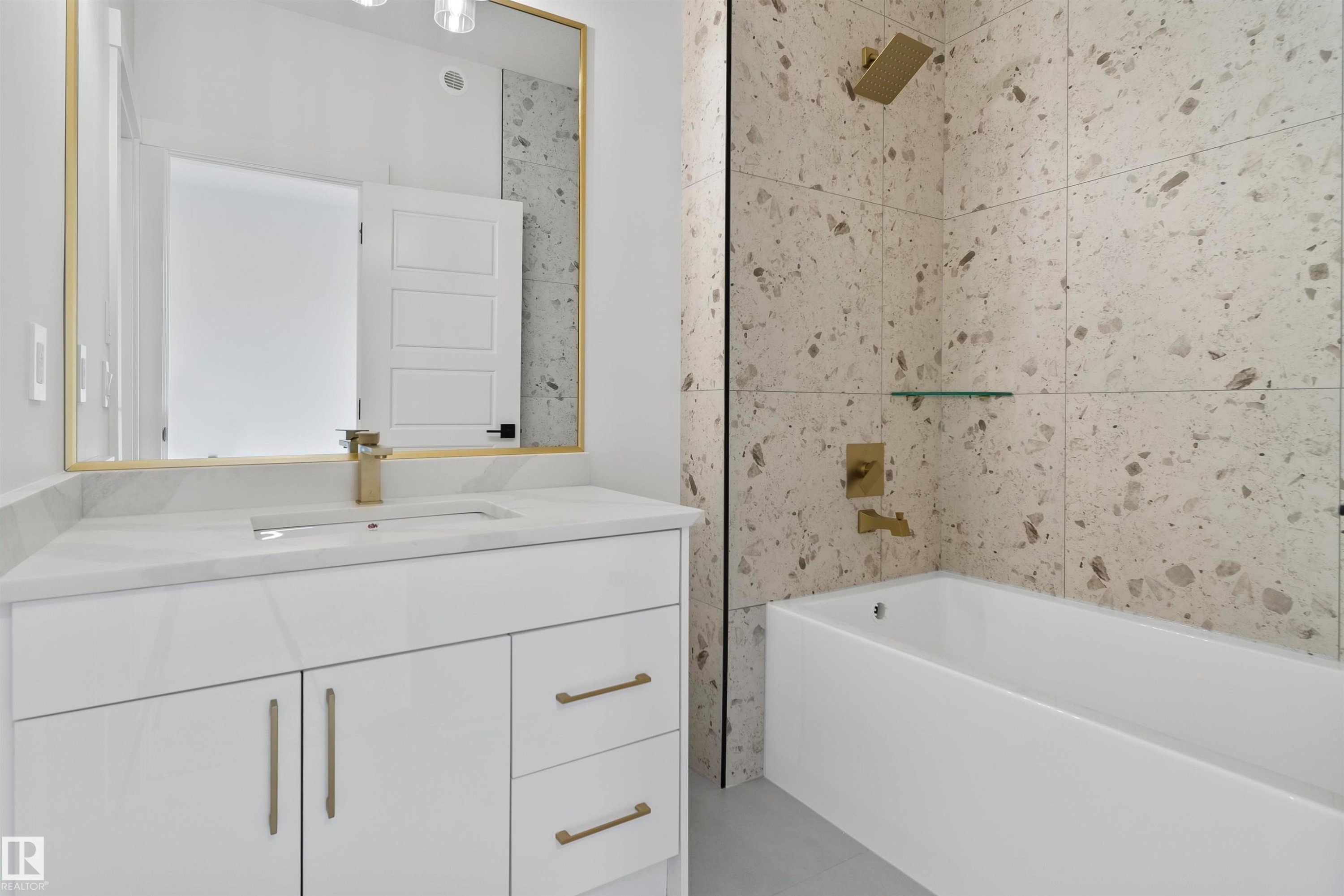 Bathroom with vanity and shower combination - 13152 187 Avenue, Edmonton, AB - Indoor Photo Showing Bathroom