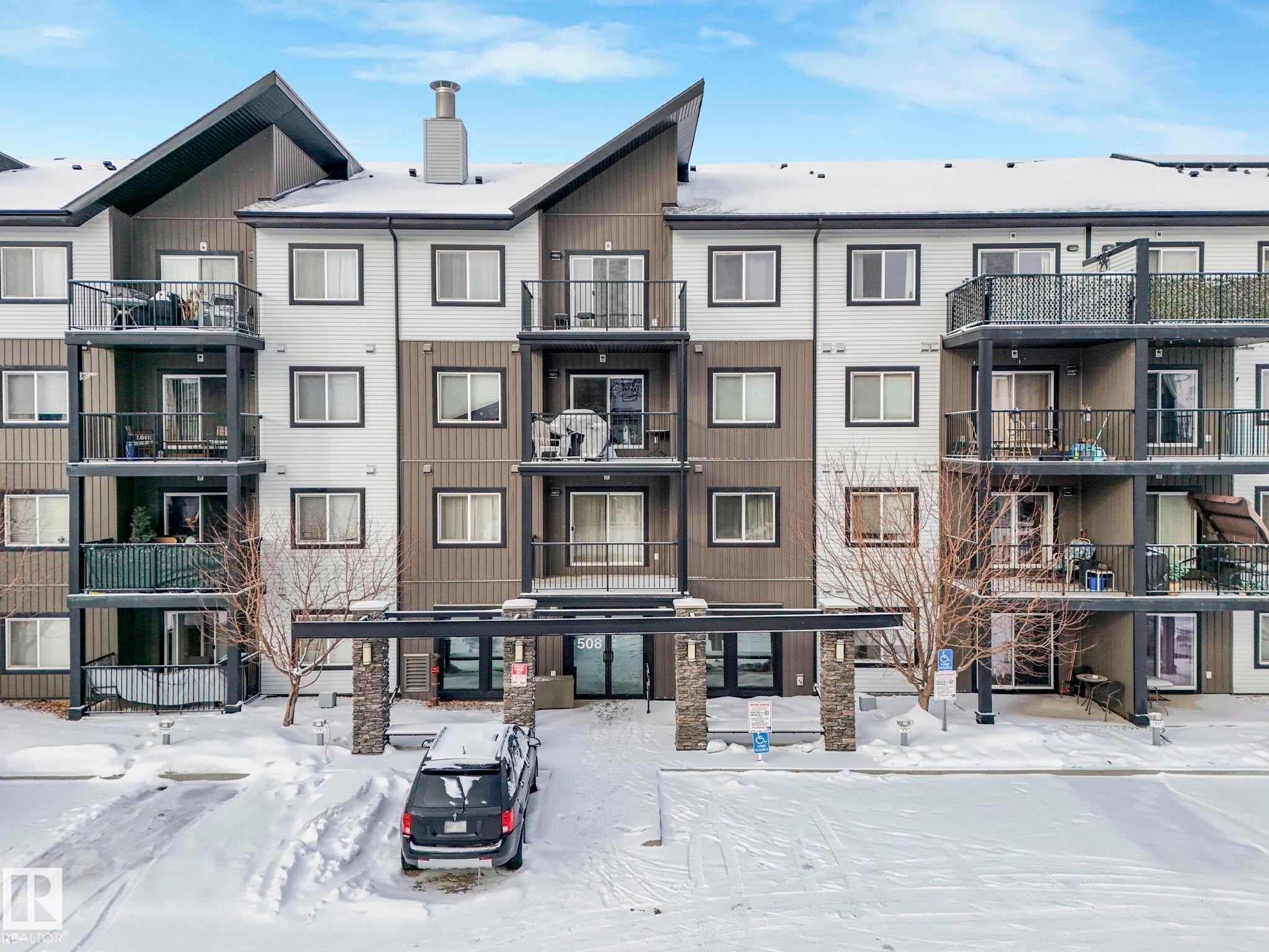 212 508 Albany Way, Edmonton, AB - Outdoor With Facade