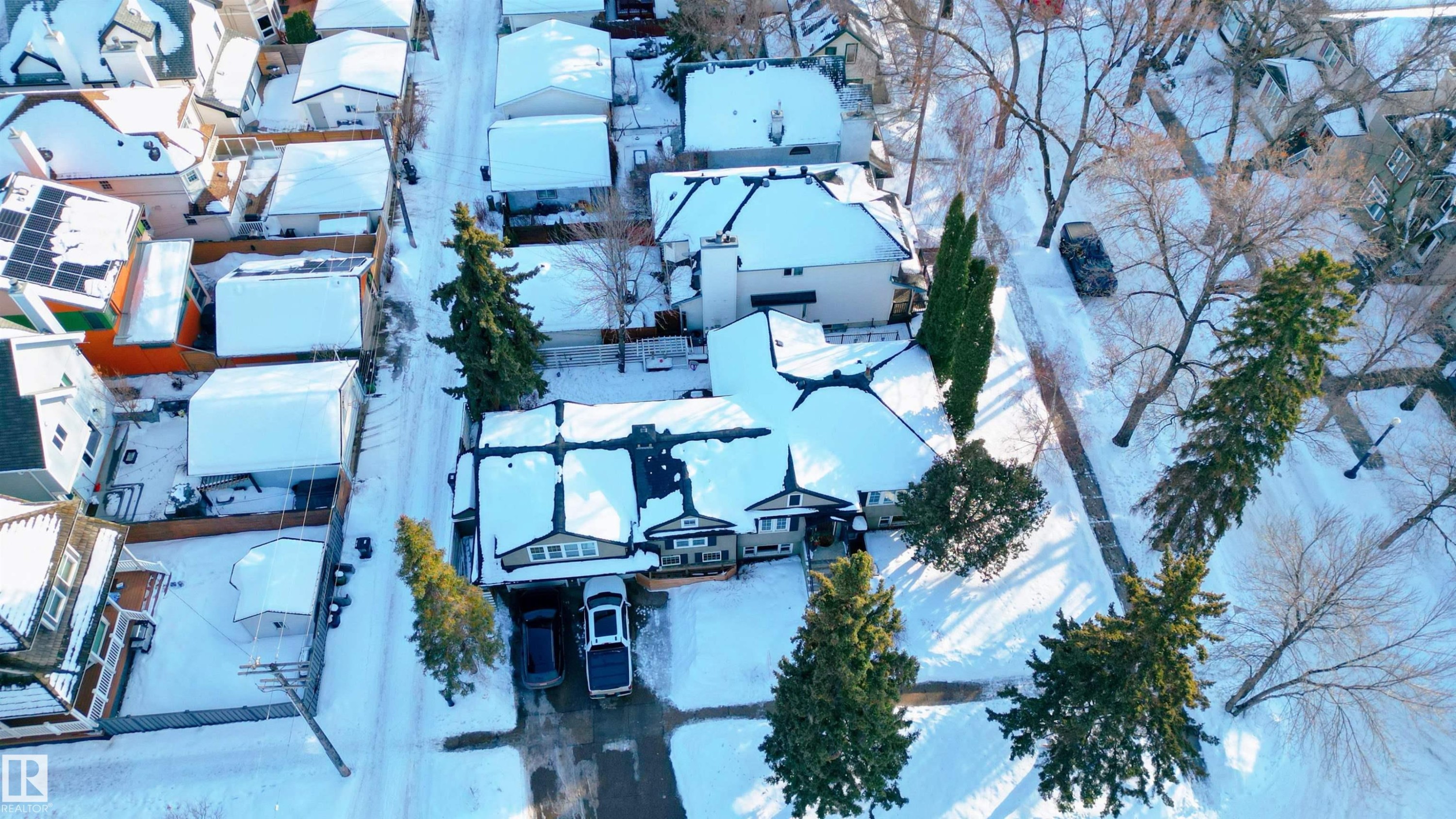 10015 97 Avenue, Edmonton, AB - Outdoor