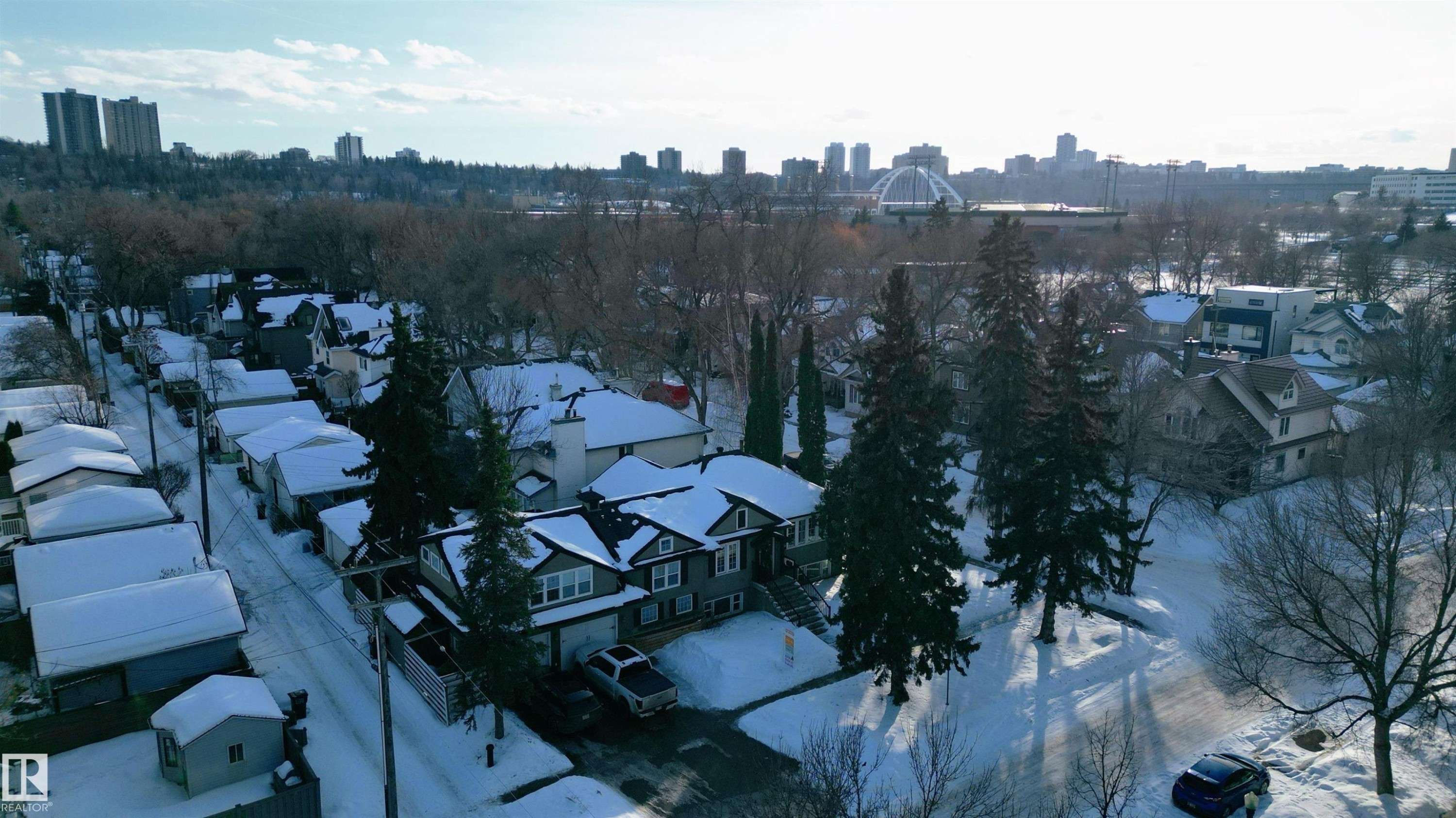 10015 97 Avenue, Edmonton, AB - Outdoor With View