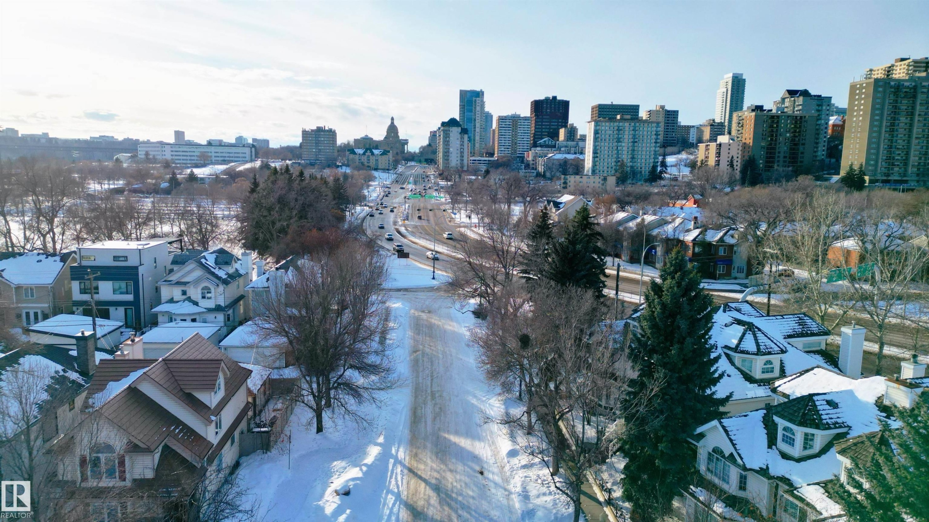10015 97 Avenue, Edmonton, AB - Outdoor With View