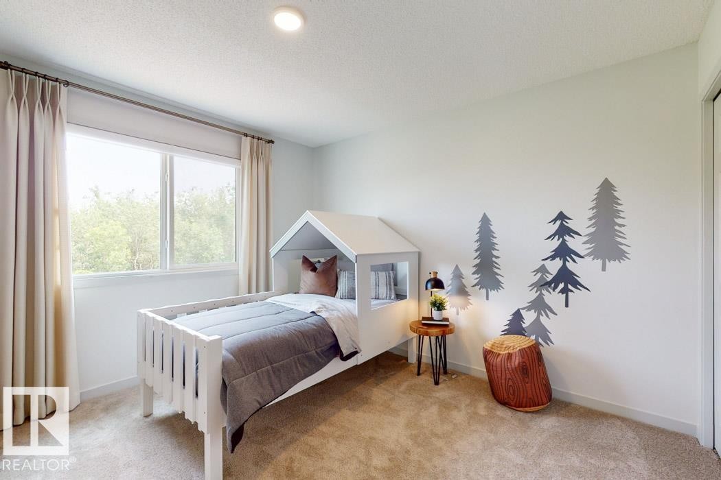 8612 183 Avenue, Edmonton, AB - Indoor Photo Showing Bedroom