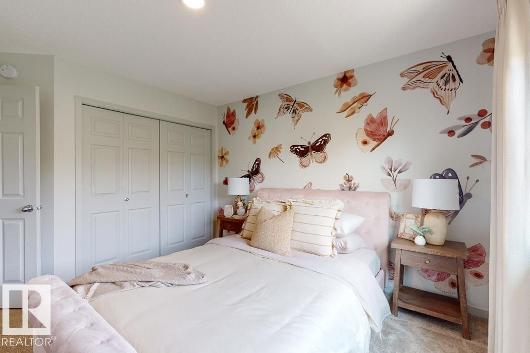 8612 183 Avenue, Edmonton, AB - Indoor Photo Showing Bedroom