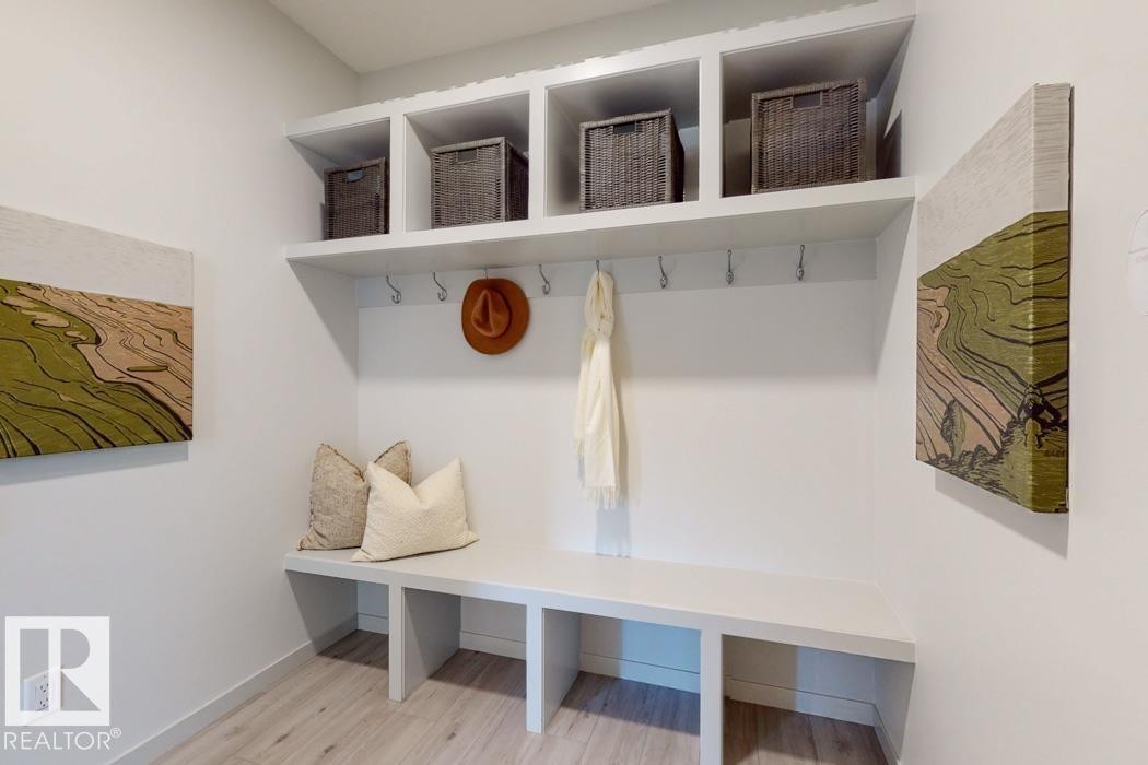 8612 183 Avenue, Edmonton, AB - Indoor