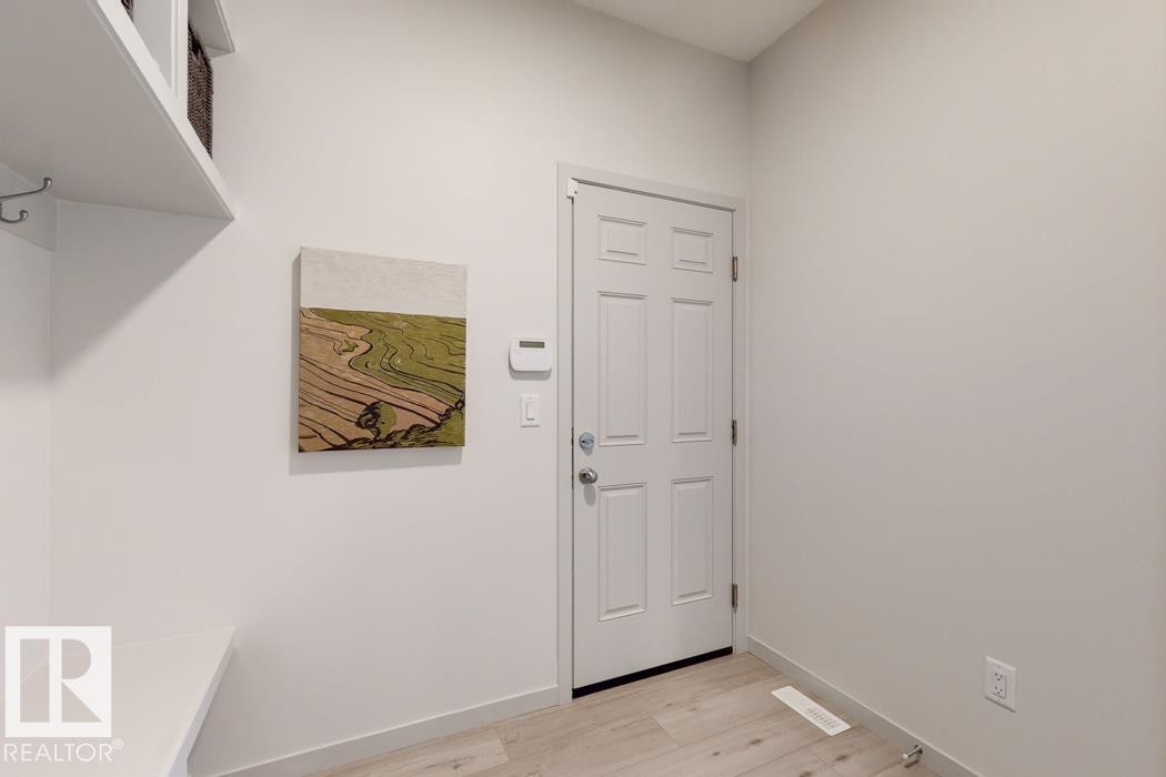 8612 183 Avenue, Edmonton, AB - Indoor Photo Showing Other Room