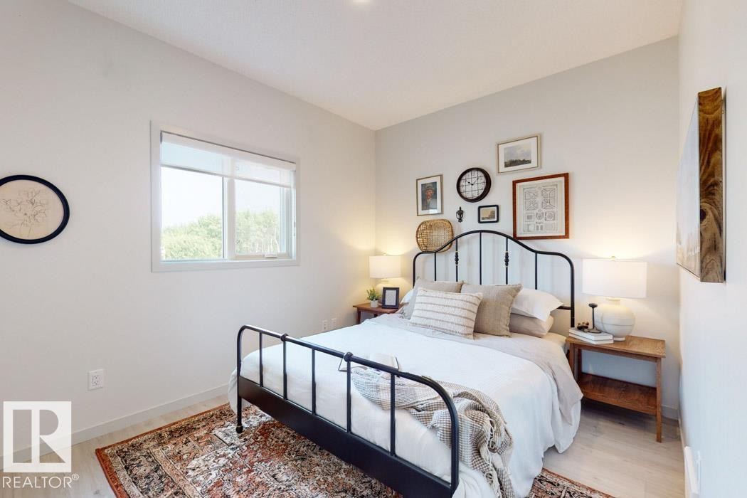 8612 183 Avenue, Edmonton, AB - Indoor Photo Showing Bedroom