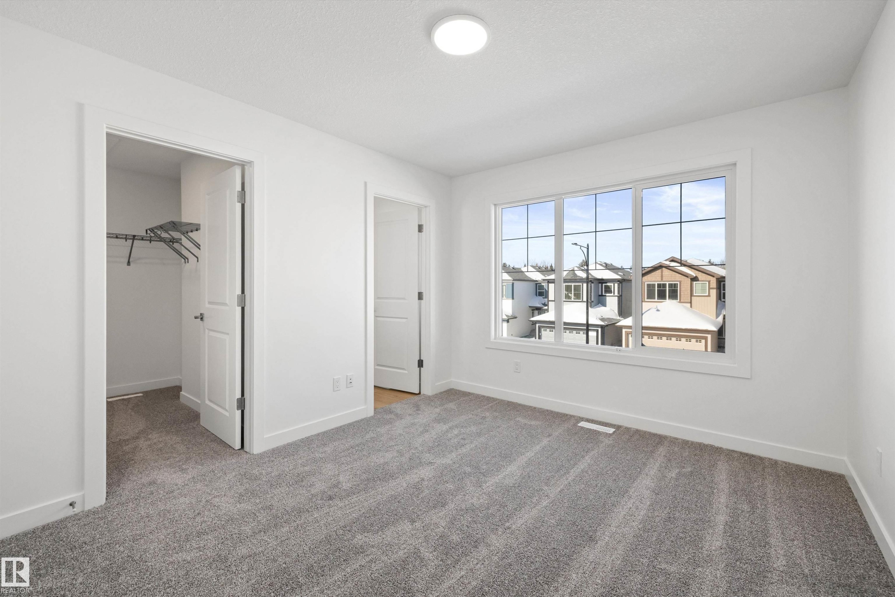 20711 43 Avenue Nw, Edmonton, AB - Indoor Photo Showing Other Room