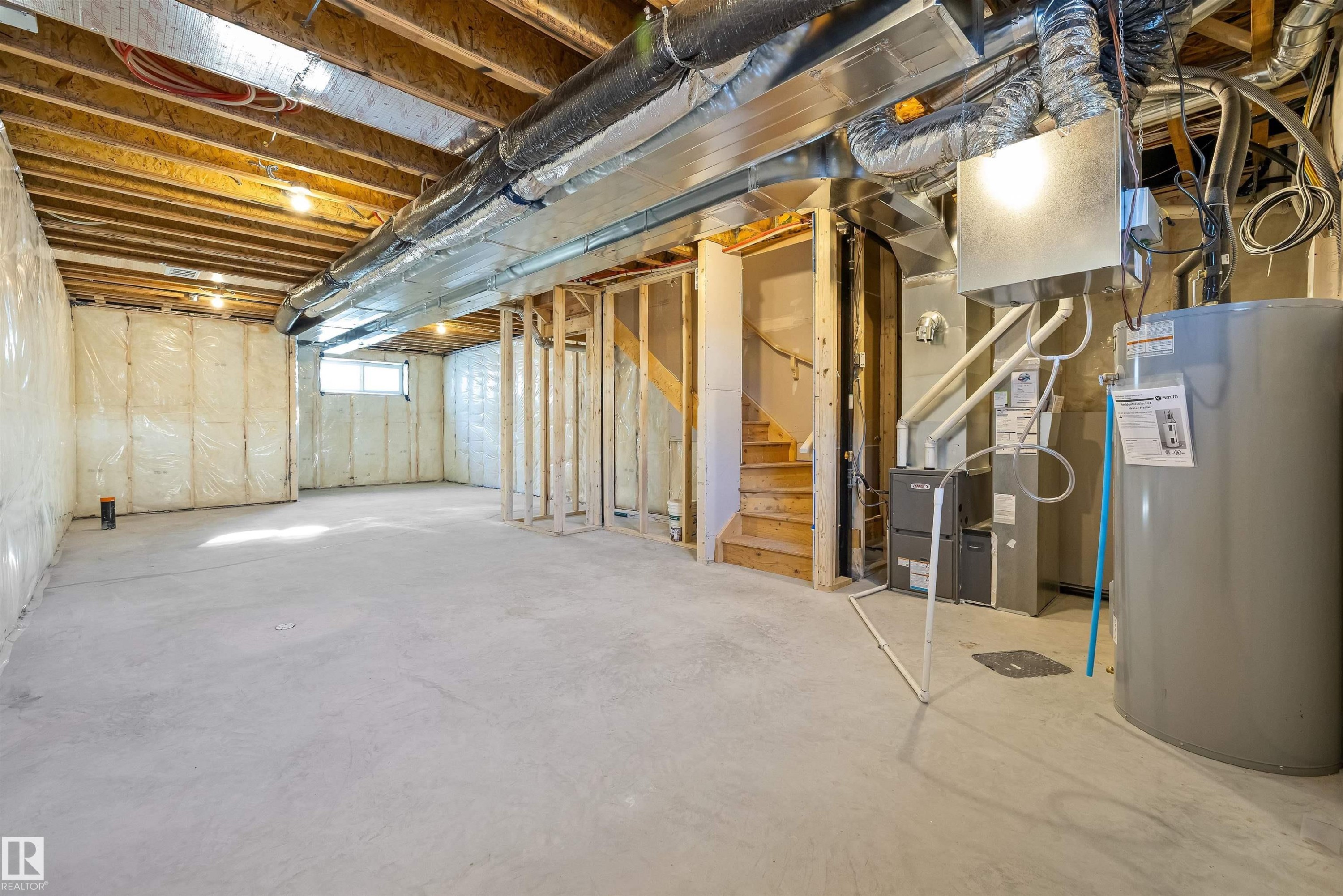 20715 43 Avenue Nw, Edmonton, AB - Indoor Photo Showing Basement