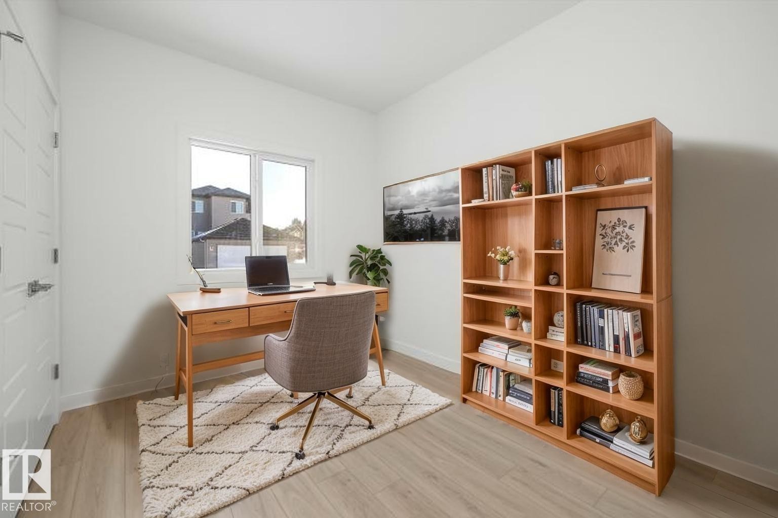 20715 43 Avenue Nw, Edmonton, AB - Indoor Photo Showing Office