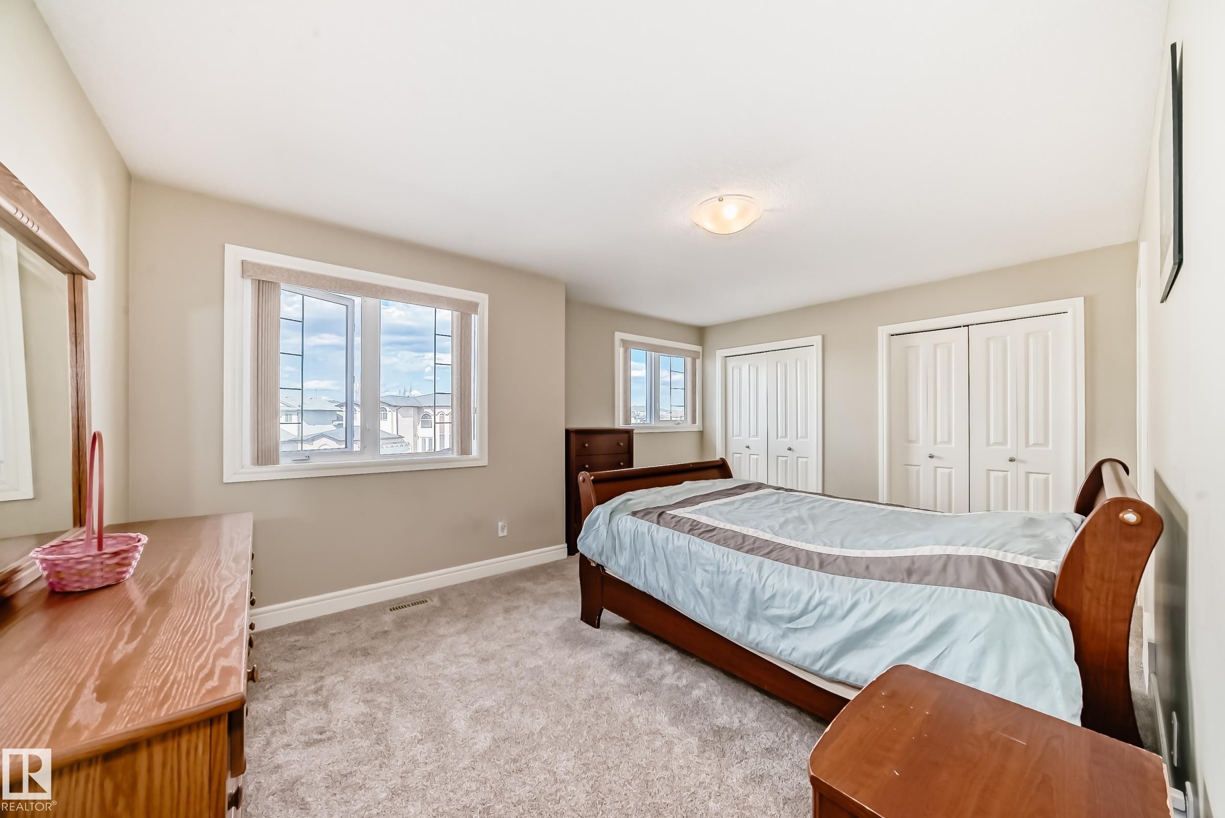 16104 136 Street Nw, Edmonton, AB - Indoor Photo Showing Bedroom