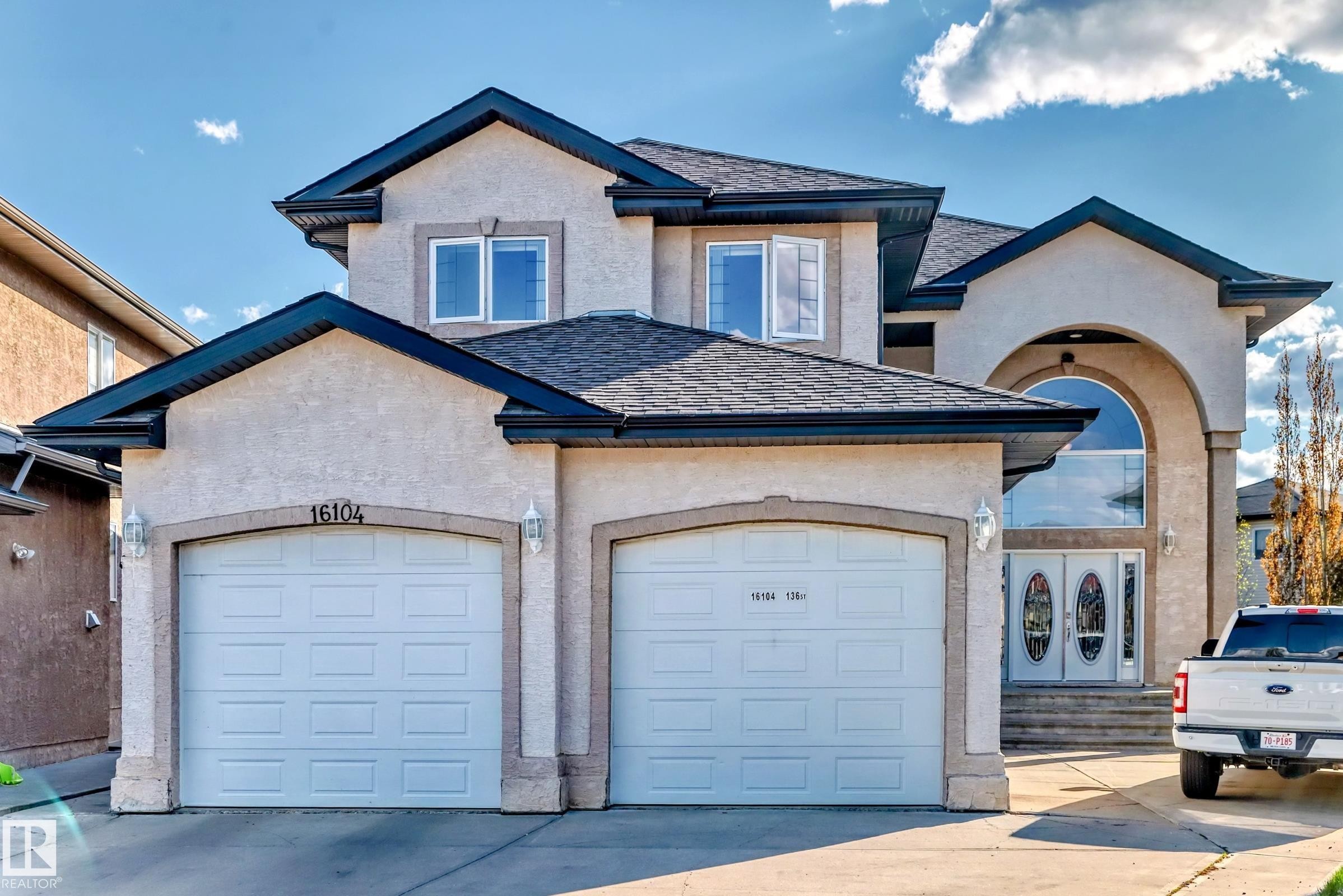 16104 136 Street Nw, Edmonton, AB - Outdoor
