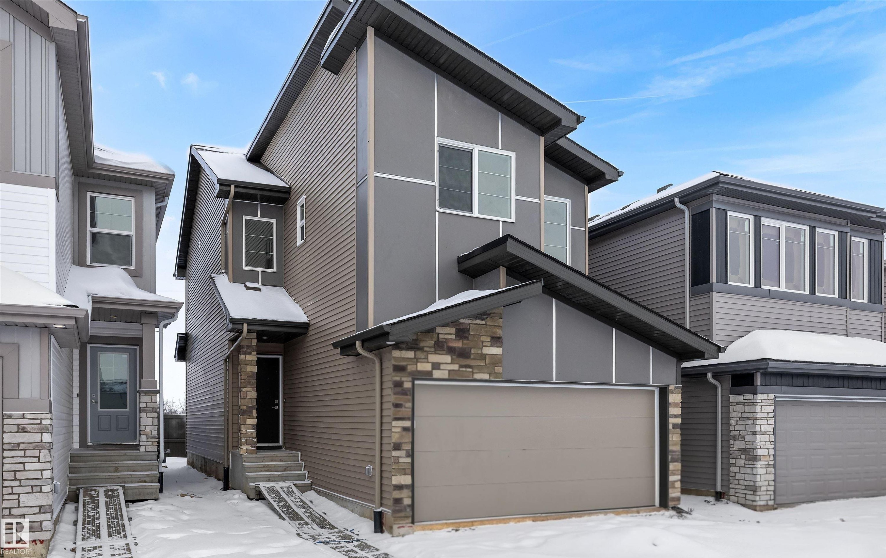 8704 183 Avenue, Edmonton, AB - Outdoor