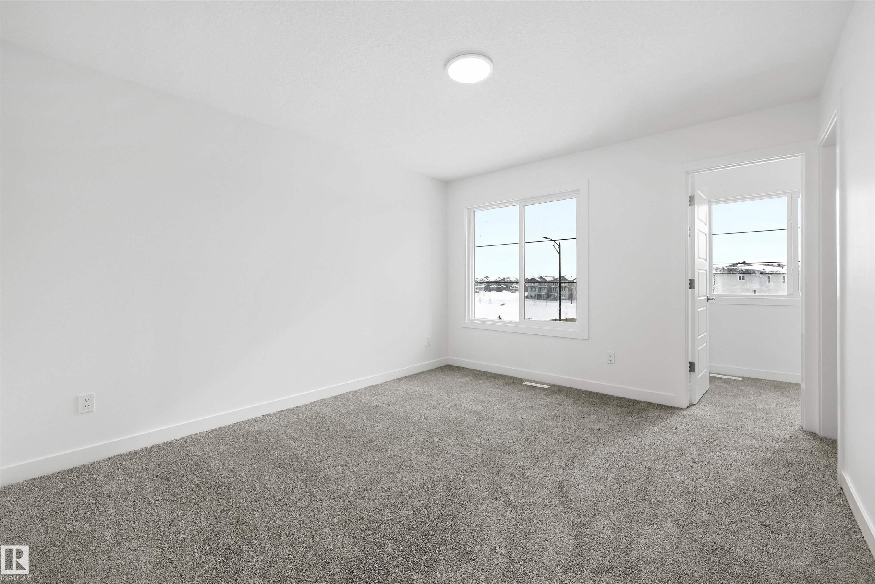 8704 183 Avenue, Edmonton, AB - Indoor Photo Showing Other Room