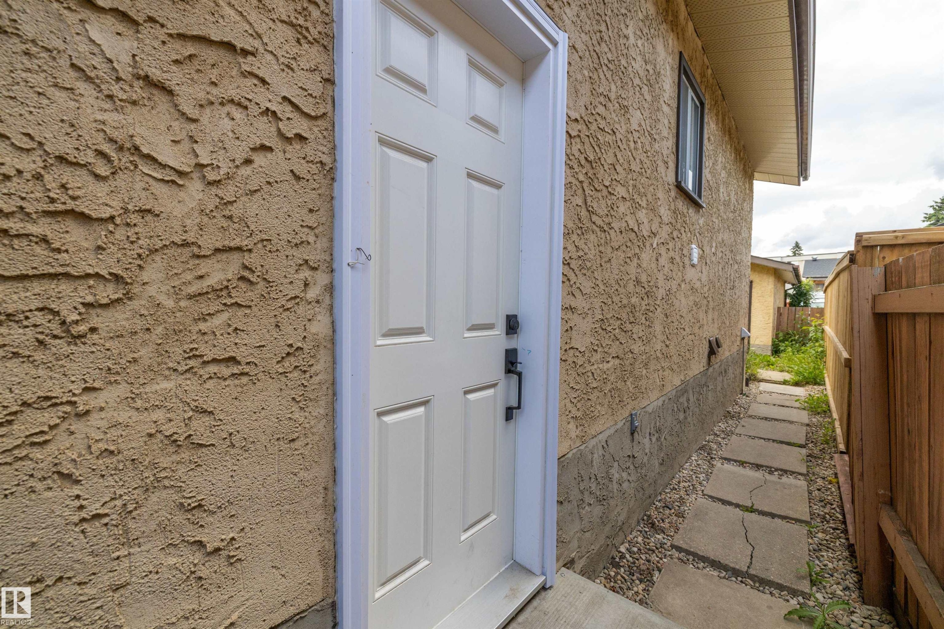 3620 42A Avenue, Edmonton, AB - Outdoor