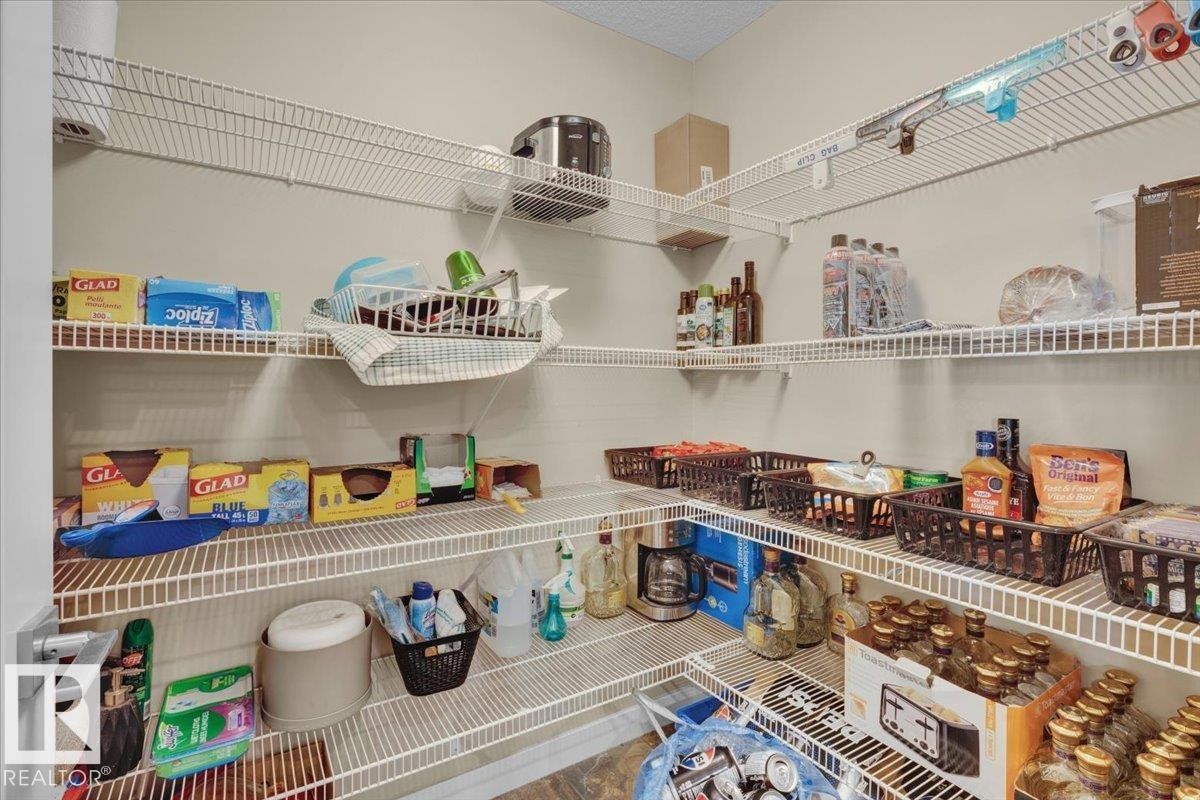 305 5029 Edgemont Boulevard, Edmonton, AB - Indoor With Storage