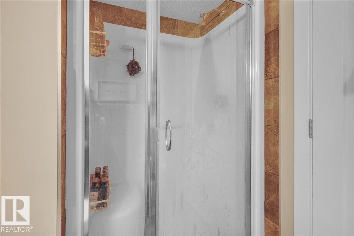 305 5029 Edgemont Boulevard, Edmonton, AB - Indoor Photo Showing Bathroom