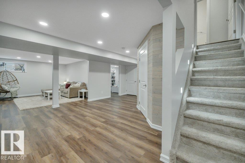 2663 Anderson Crescent, Edmonton, AB - Indoor Photo Showing Other Room