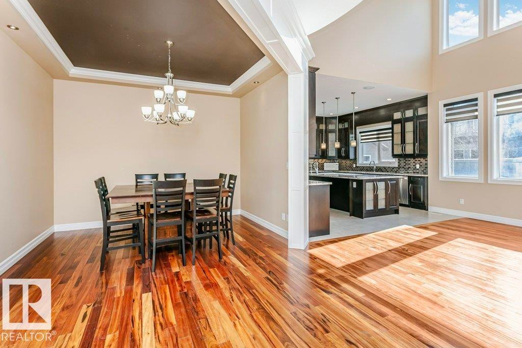 1211 Adamson Drive, Edmonton, AB - Indoor Photo Showing Dining Room