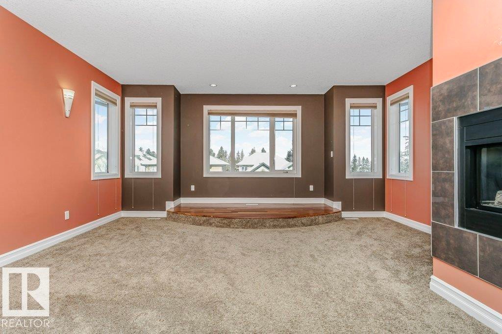 1211 Adamson Drive, Edmonton, AB - Indoor Photo Showing Other Room