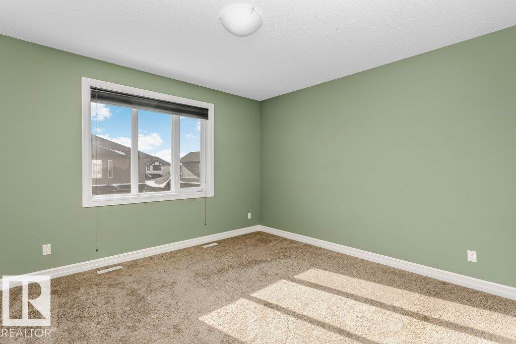 1211 Adamson Drive, Edmonton, AB - Indoor Photo Showing Other Room