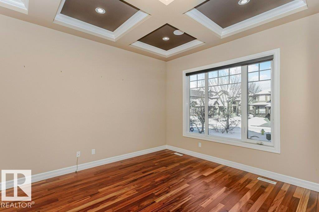 1211 Adamson Drive, Edmonton, AB - Indoor Photo Showing Other Room