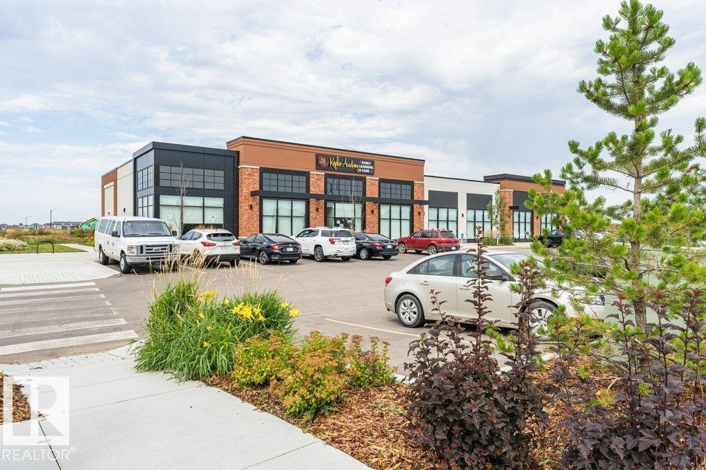 1211 Adamson Drive, Edmonton, AB - Outdoor