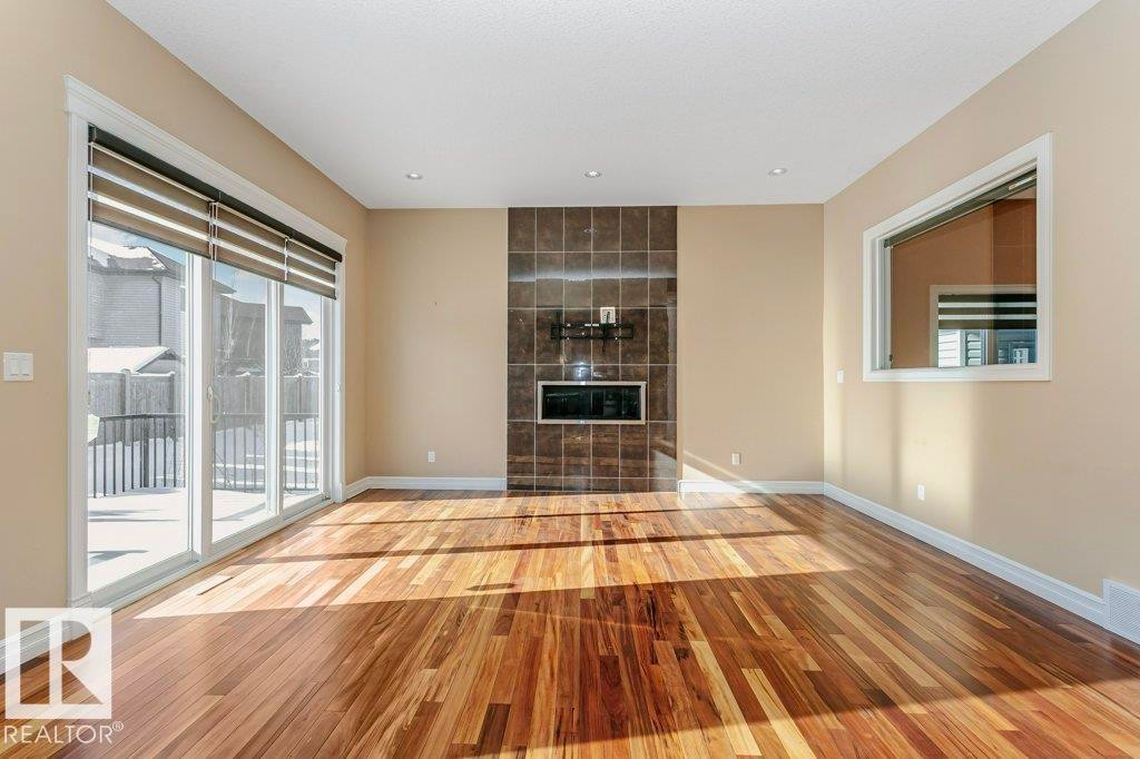 1211 Adamson Drive, Edmonton, AB - Indoor Photo Showing Other Room