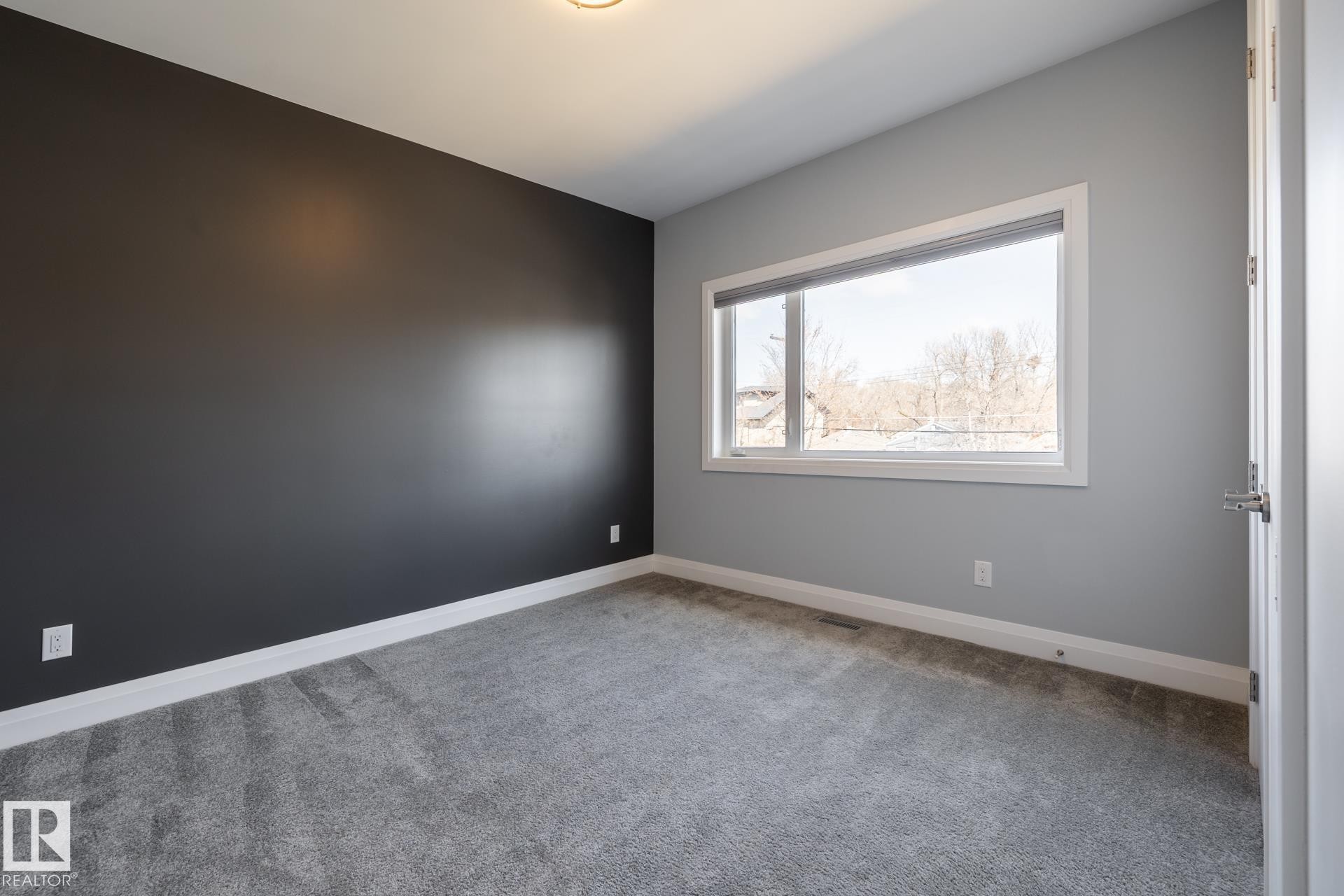 10936 71 Avenue, Edmonton, AB - Indoor Photo Showing Other Room